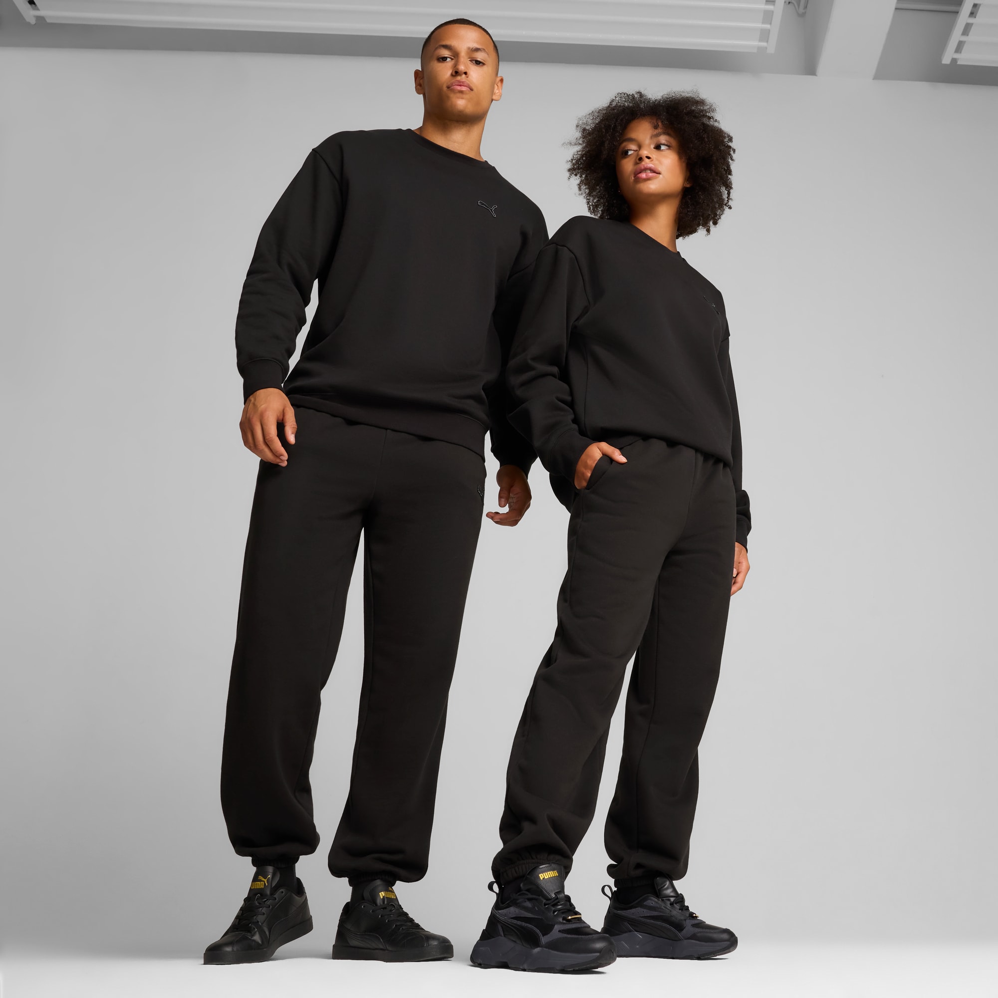 Essentials Elevated Sweatpants Unisex, PUMA Black, large