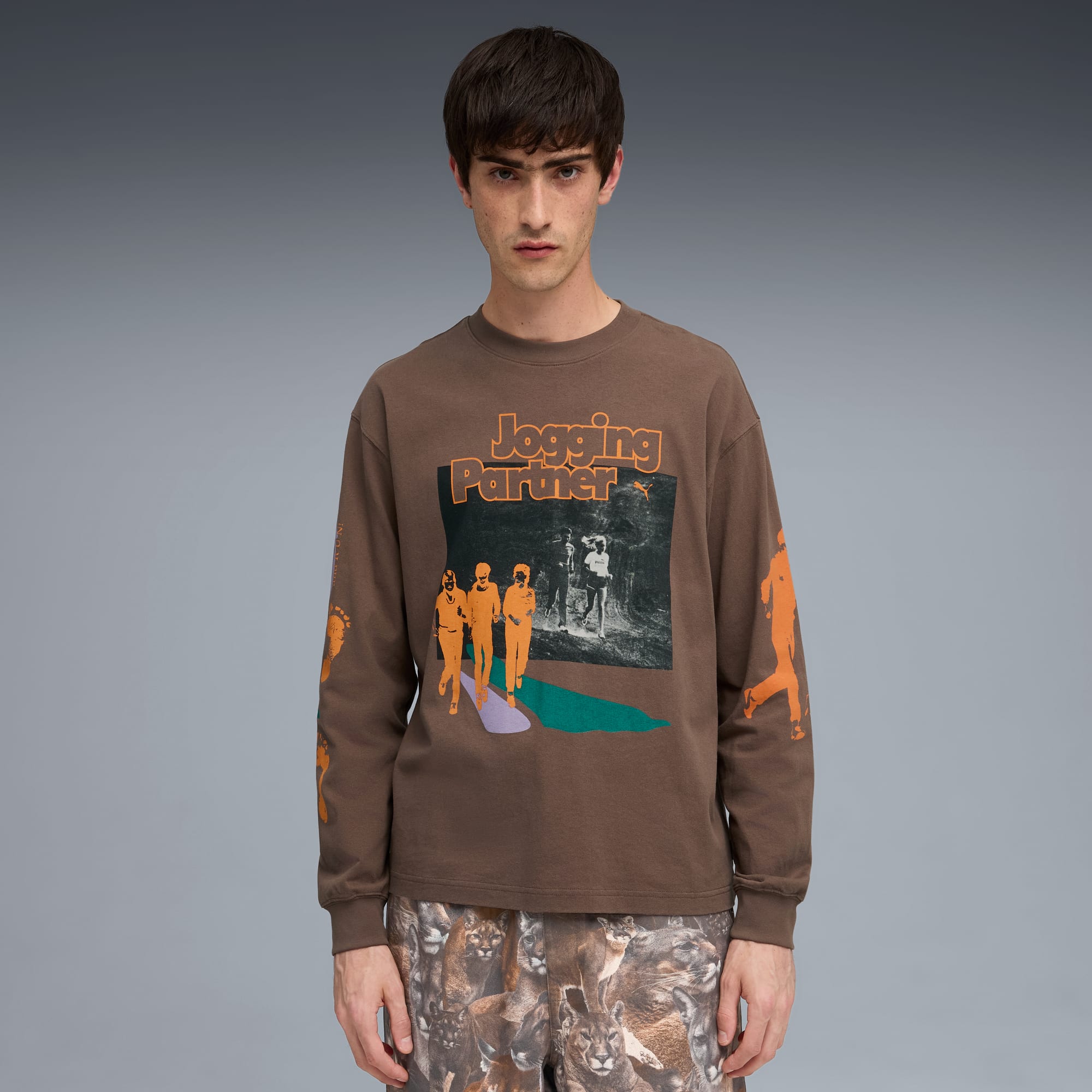 PUMA公式】メンズ グラフィック ジョギング パートナー 長袖 Tシャツ