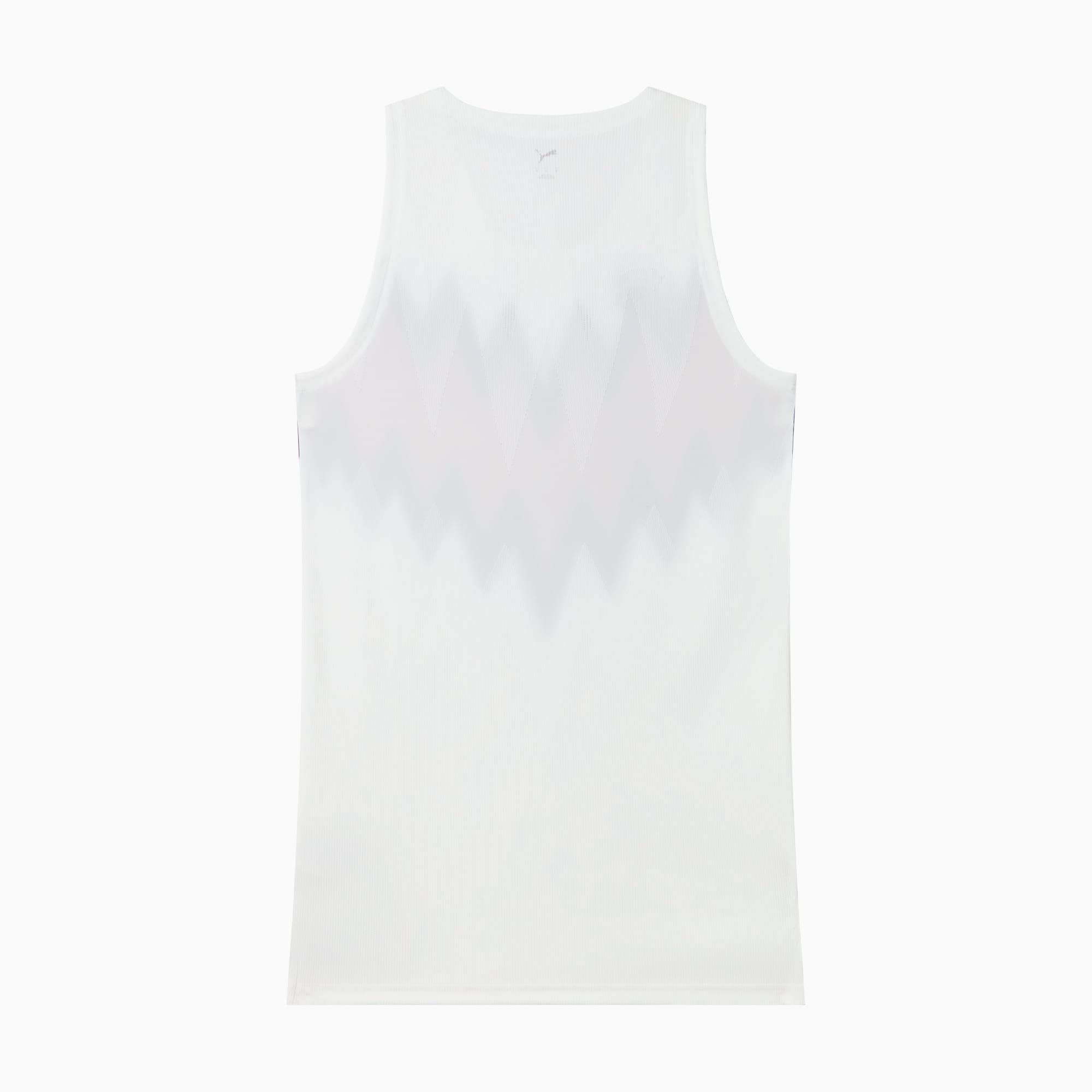 Biała koszulka PUMA dla dorosłych z subtelnym wzorem w zygzaki z przodu.