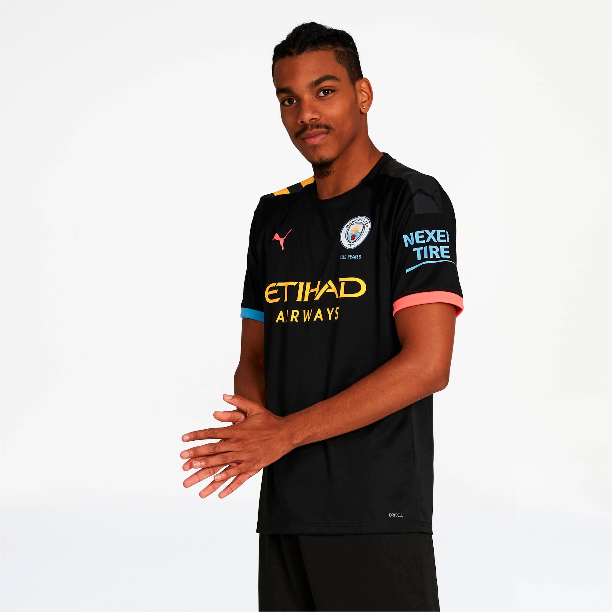 man city black away kit