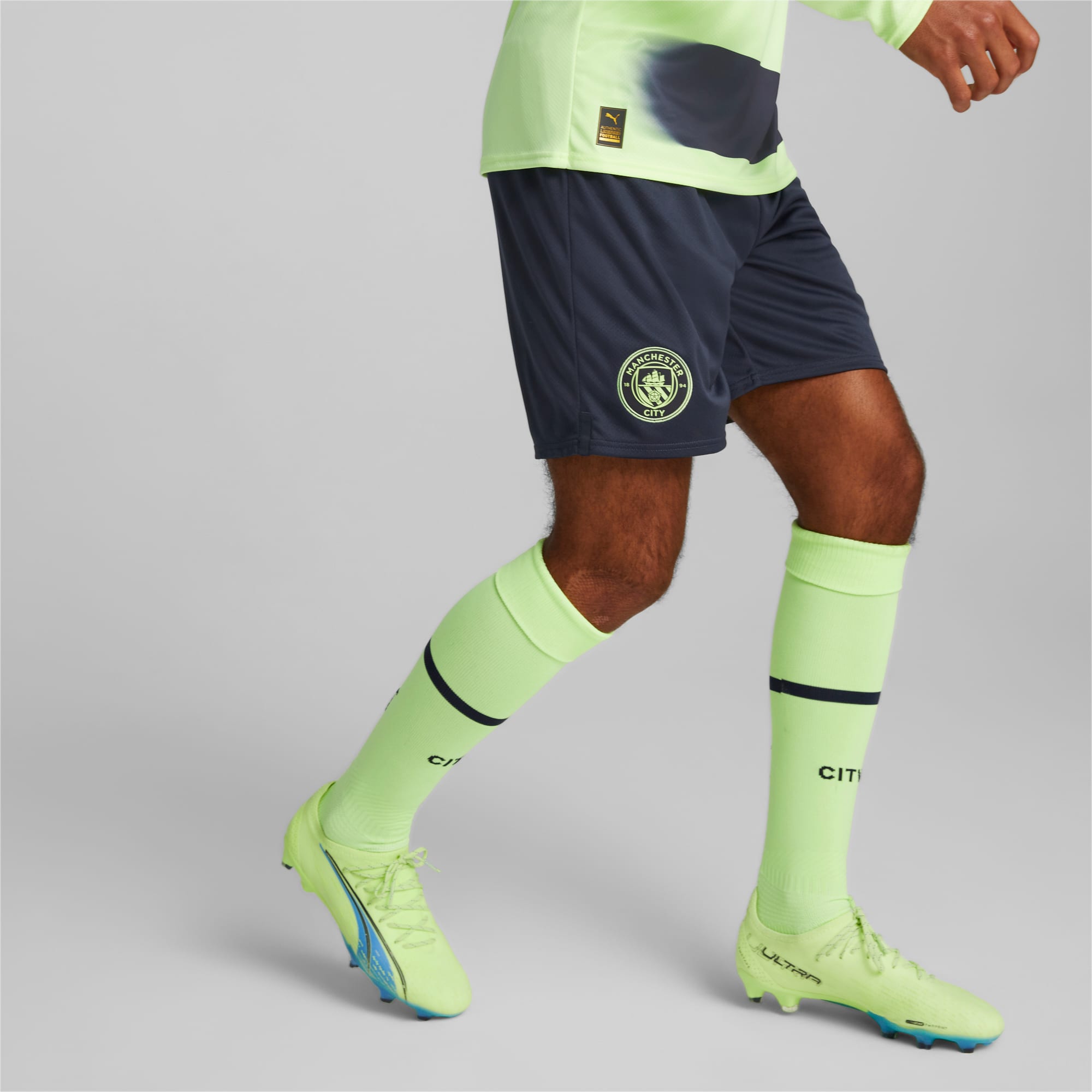 Man city shorts and socks shop