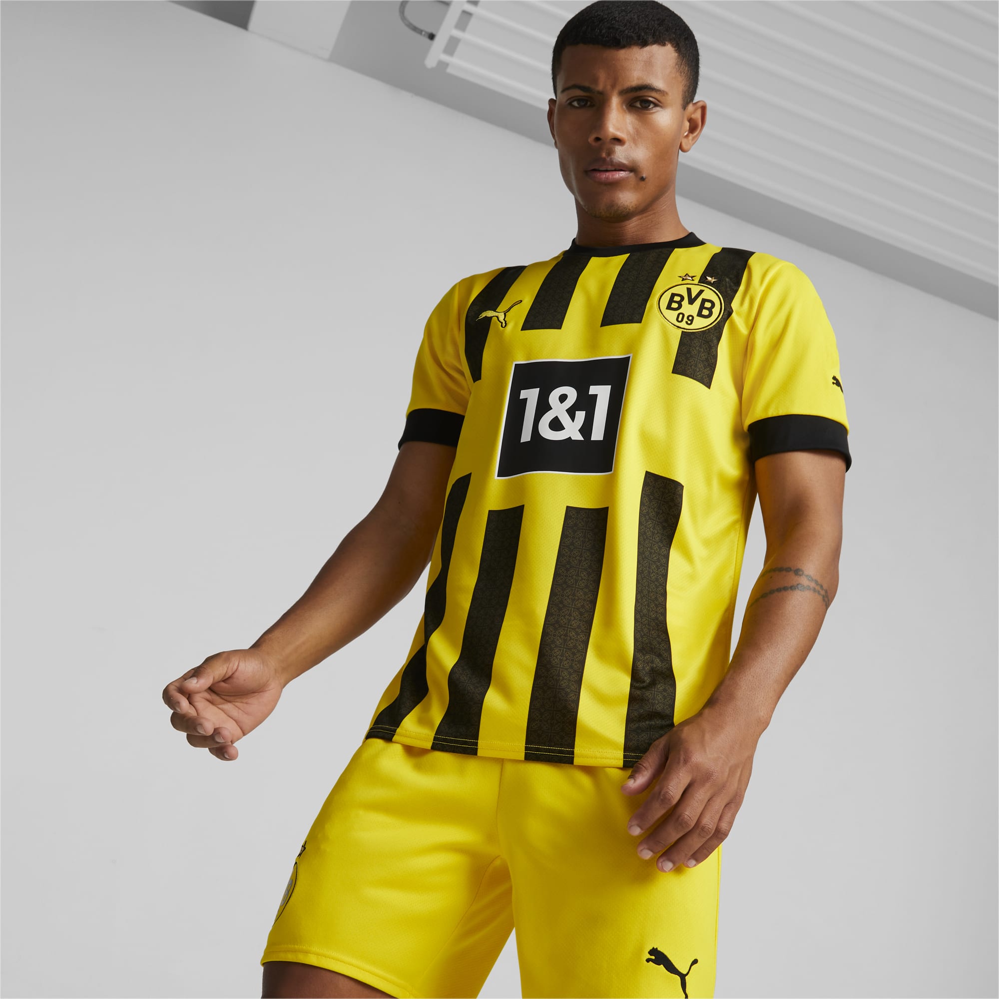 Borussia Dortmund Home 22/23 Replica Jersey Men | Cyber Yellow | PUMA ...