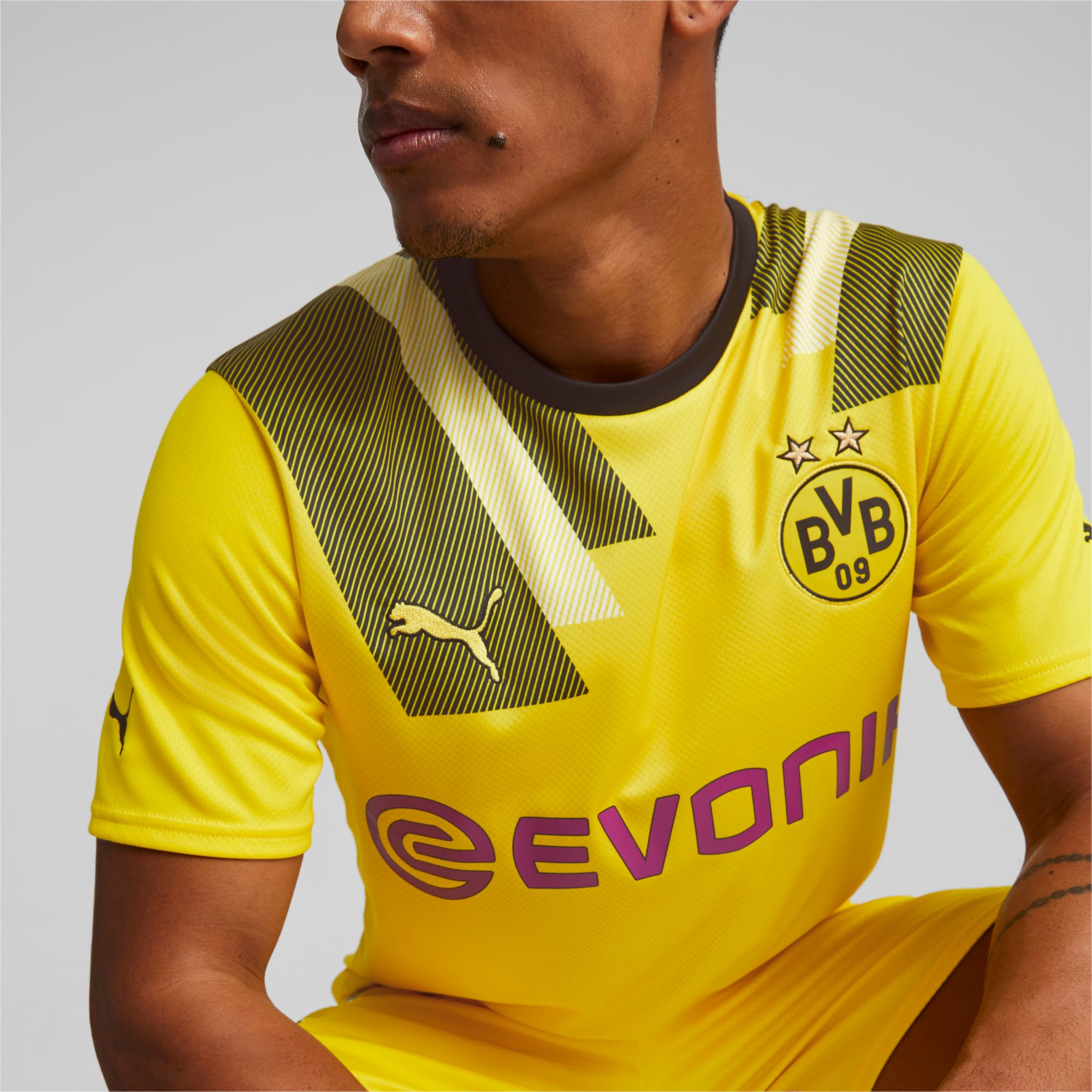 Borussia Dortmund Cup 22 23 Men s Replica Jersey PUMA