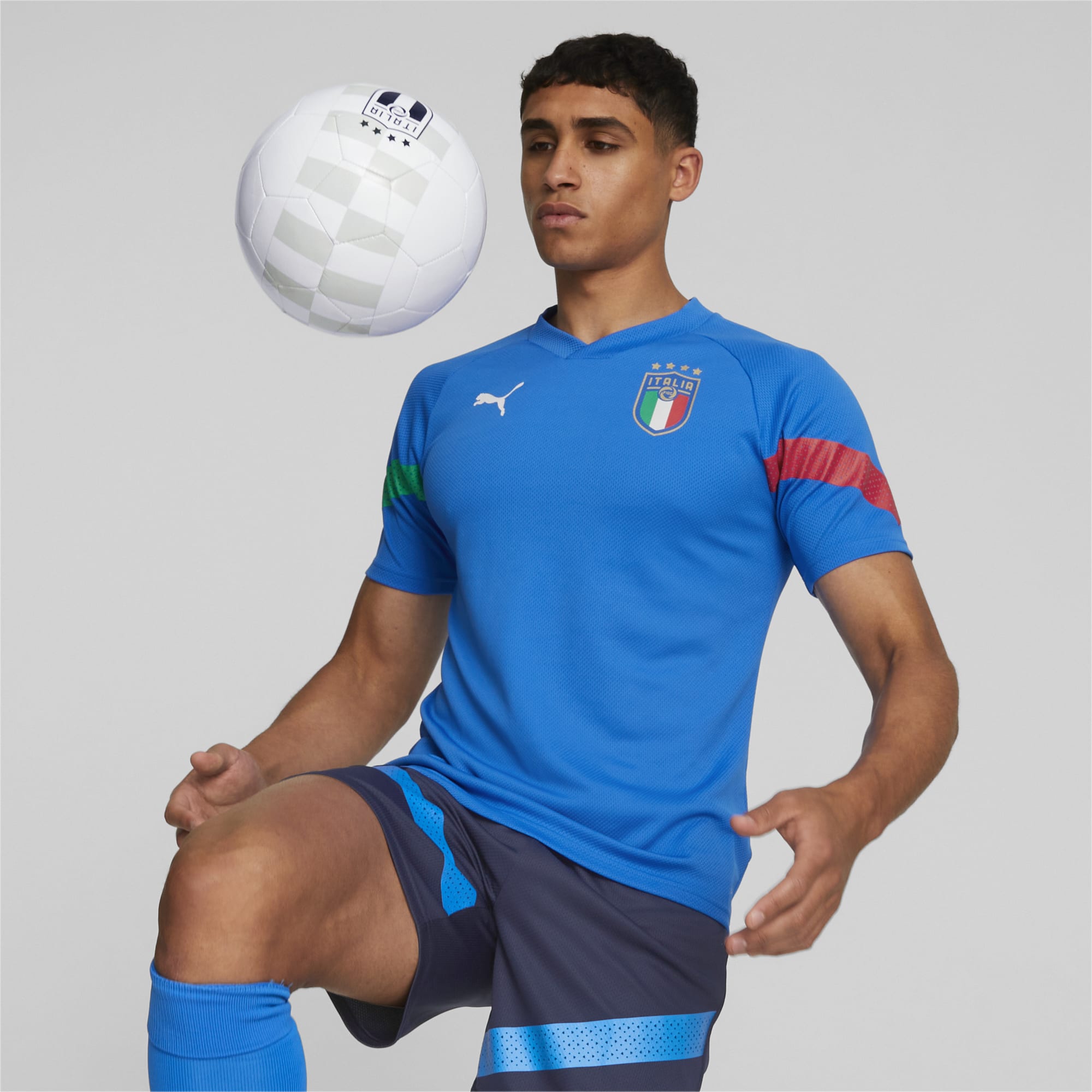Allí entusiasmo canción Camiseta de entrenamiento de jugador de fútbol de Italia para hombre |  white | PUMA