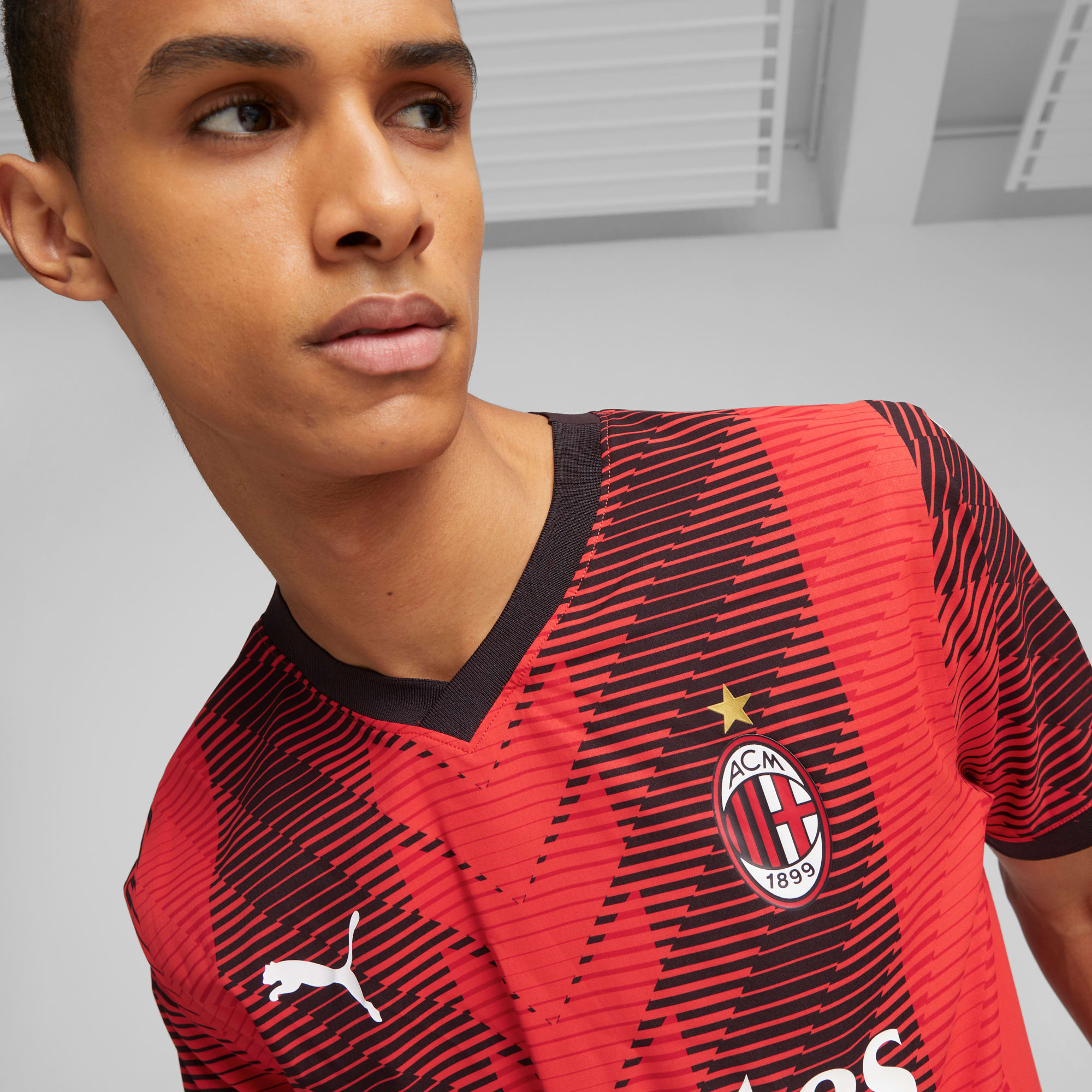 PUMA Camiseta de fútbol AC Milan 22/23 para hombre