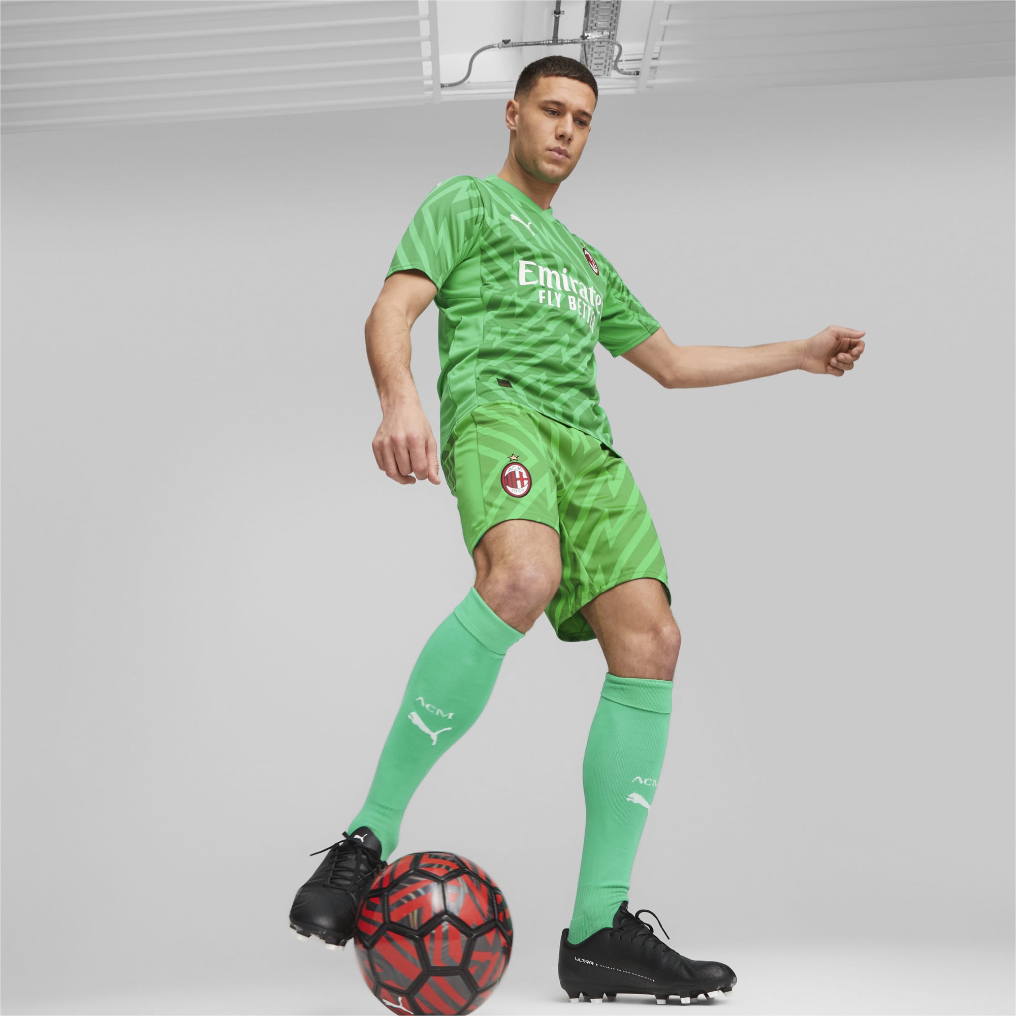 AC Milan keepersshort, Grassy Green, large
