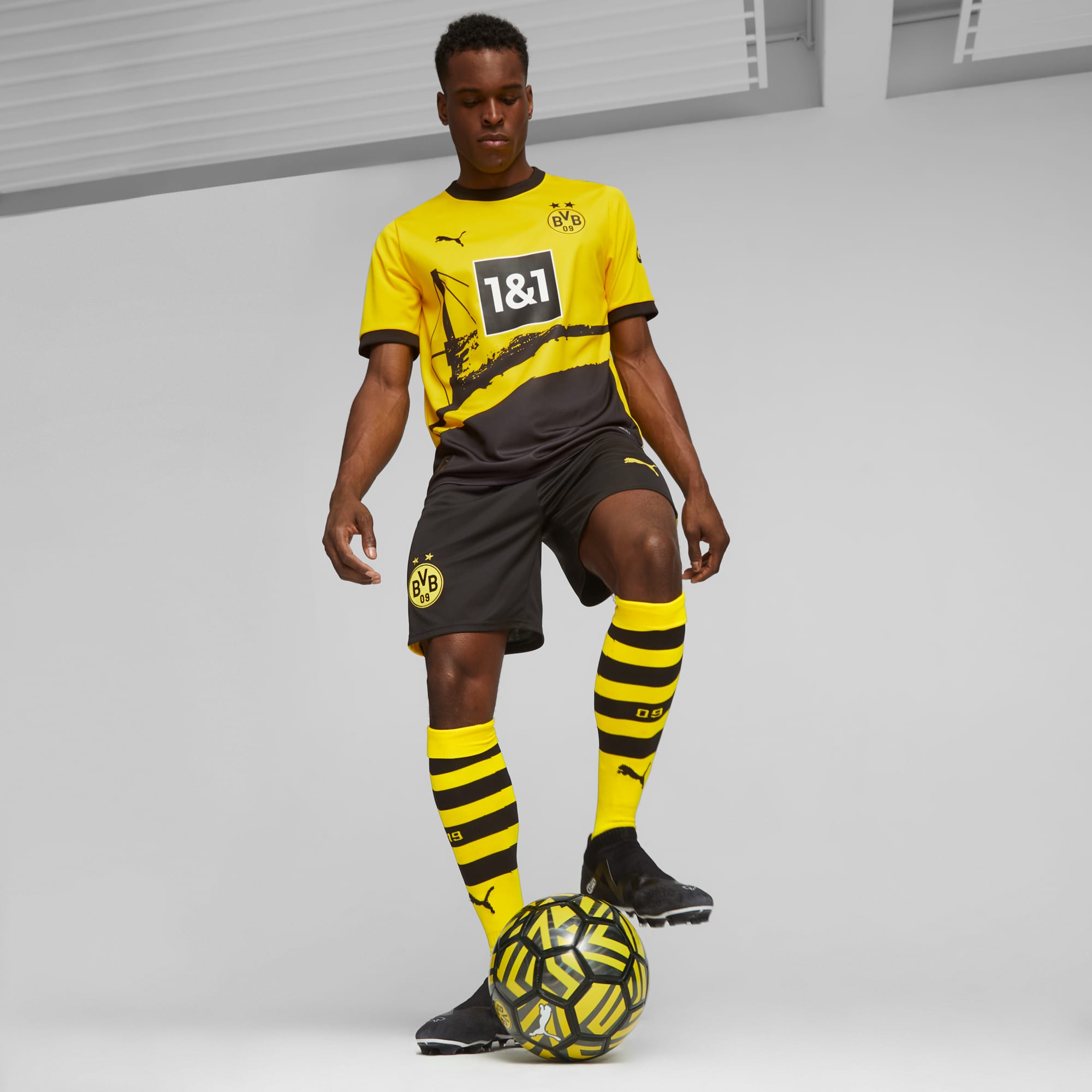 Puma Borussia Dortmund 2023 Third Replica Jersey, Men's, XL, Yellow