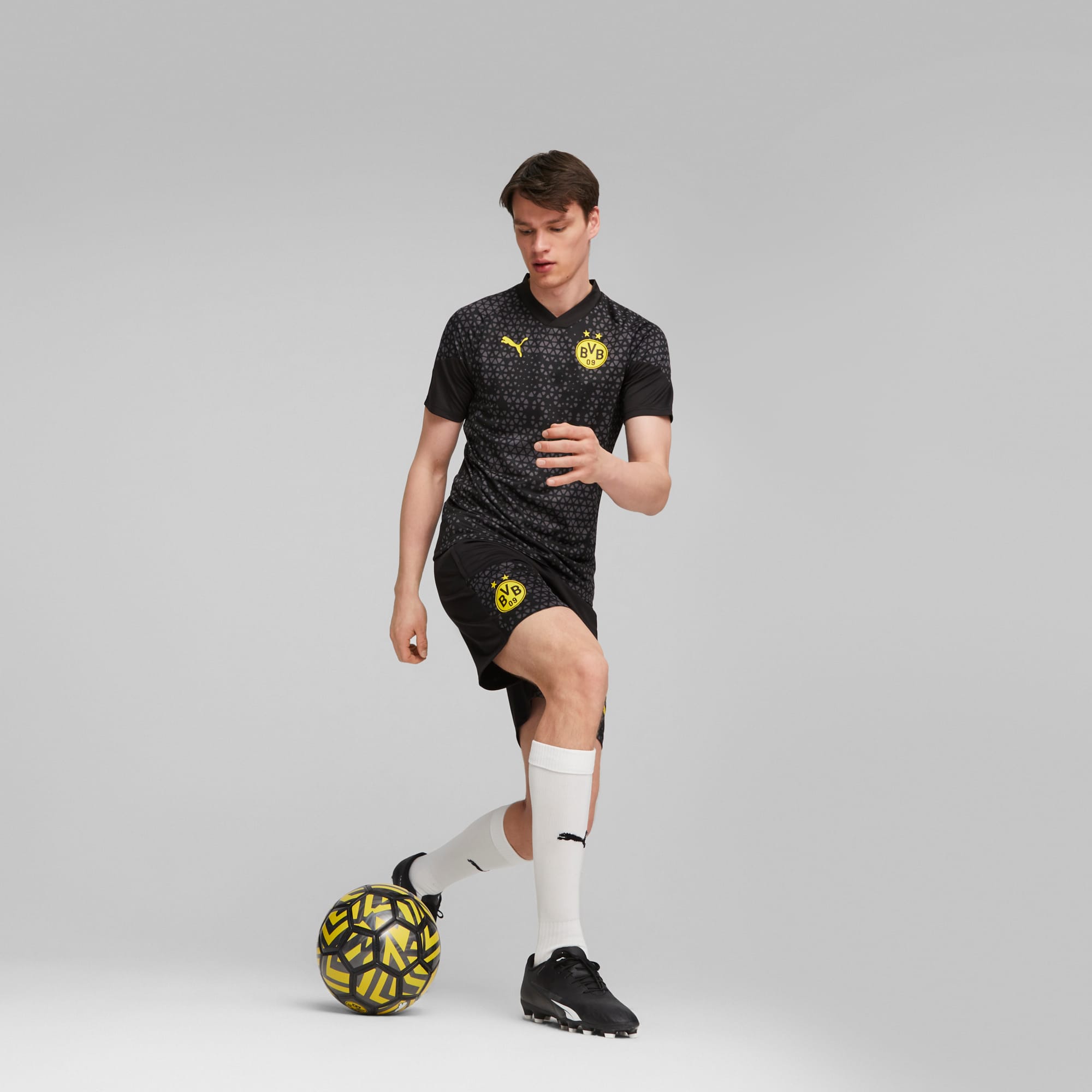 Bvb shorts sales