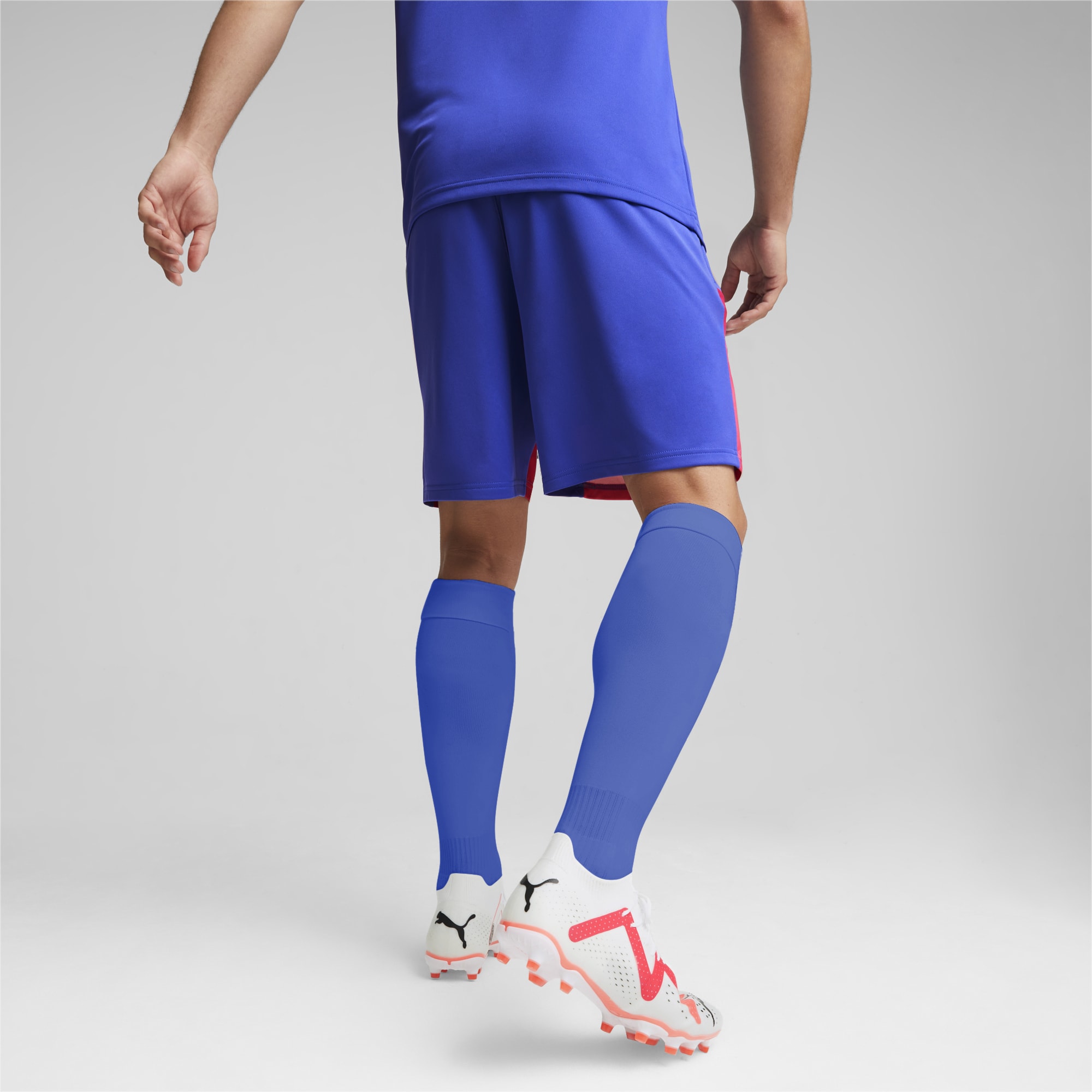 Nike football training shorts deals