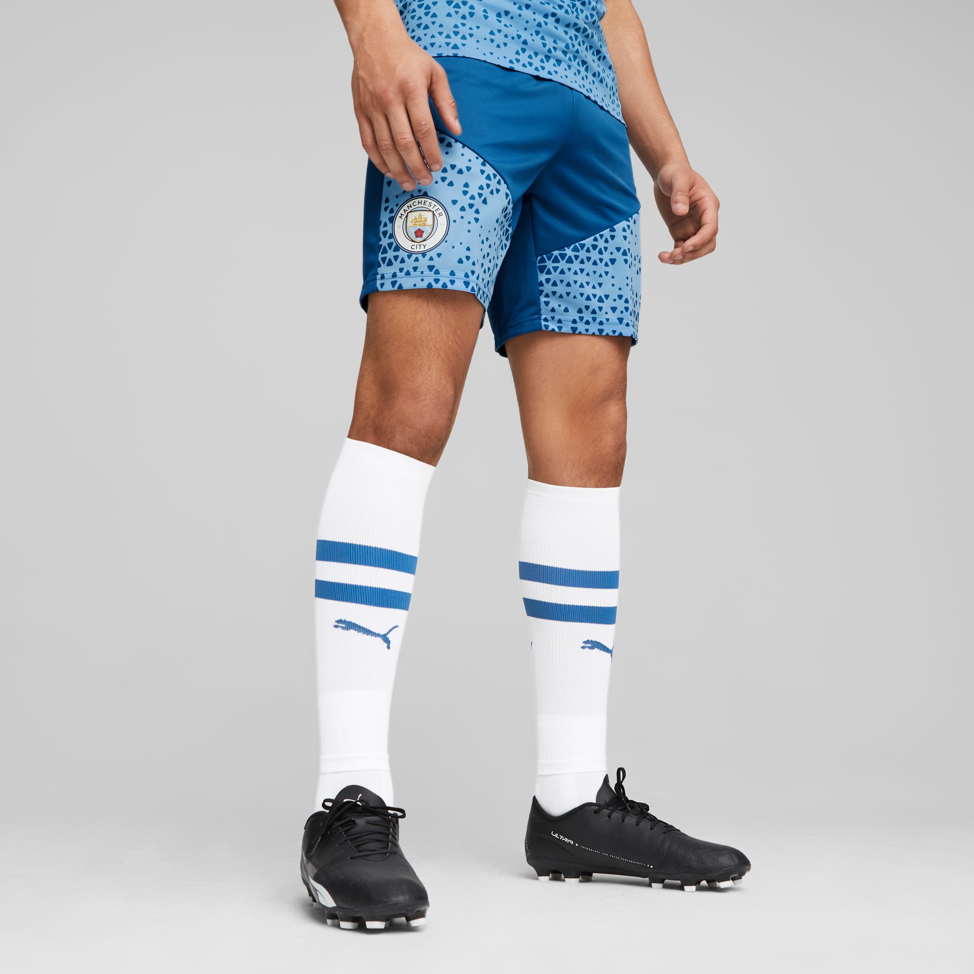 Light blue shop football shorts