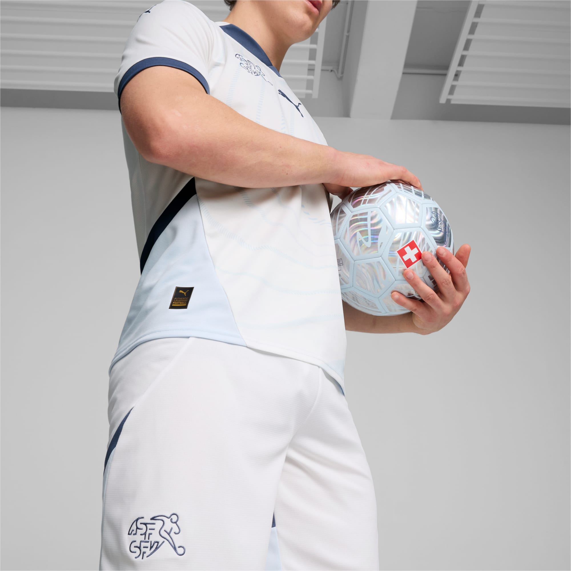 Switzerland 2024 Shorts Men, PUMA White-Icy Blue, large