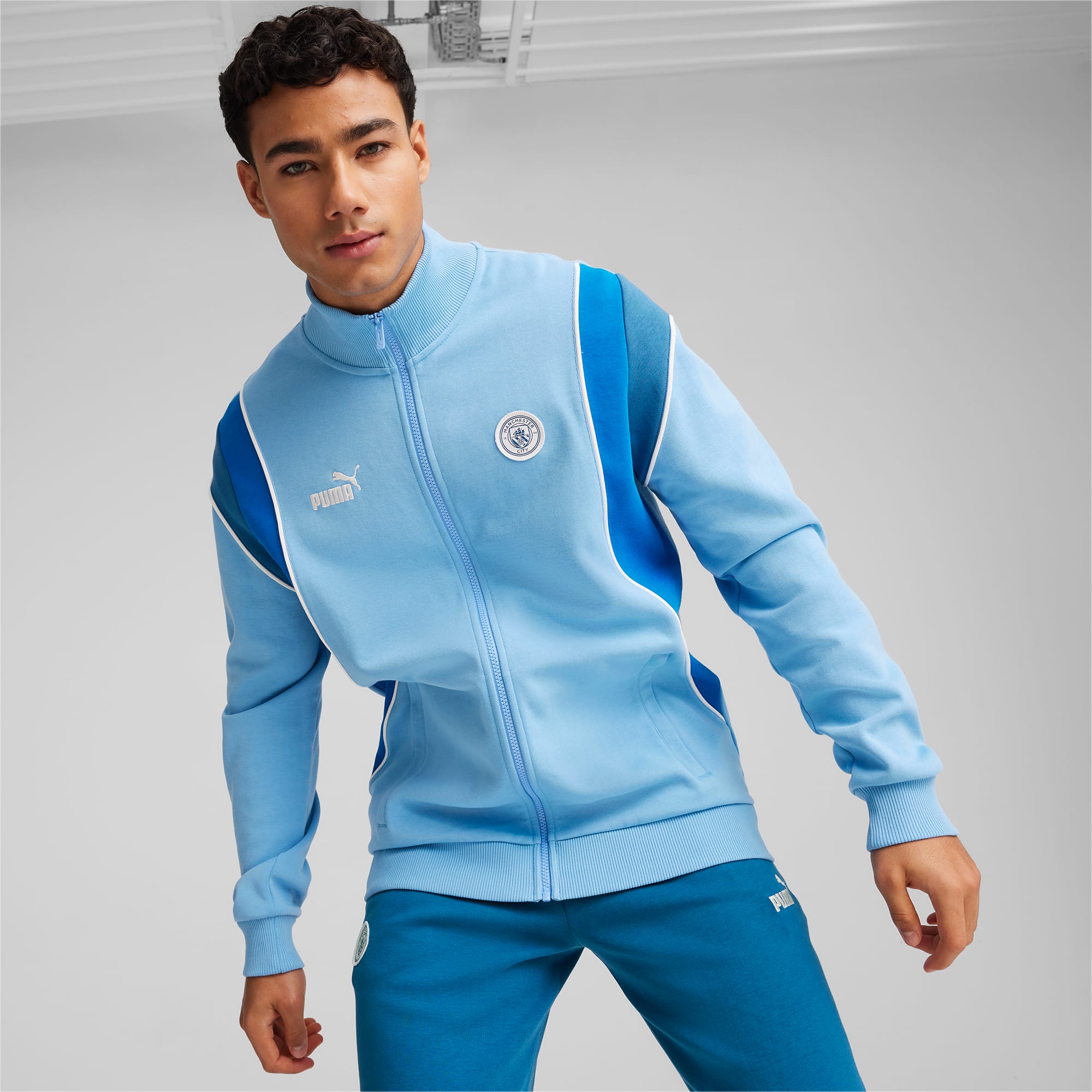 Light blue puma tracksuit shop