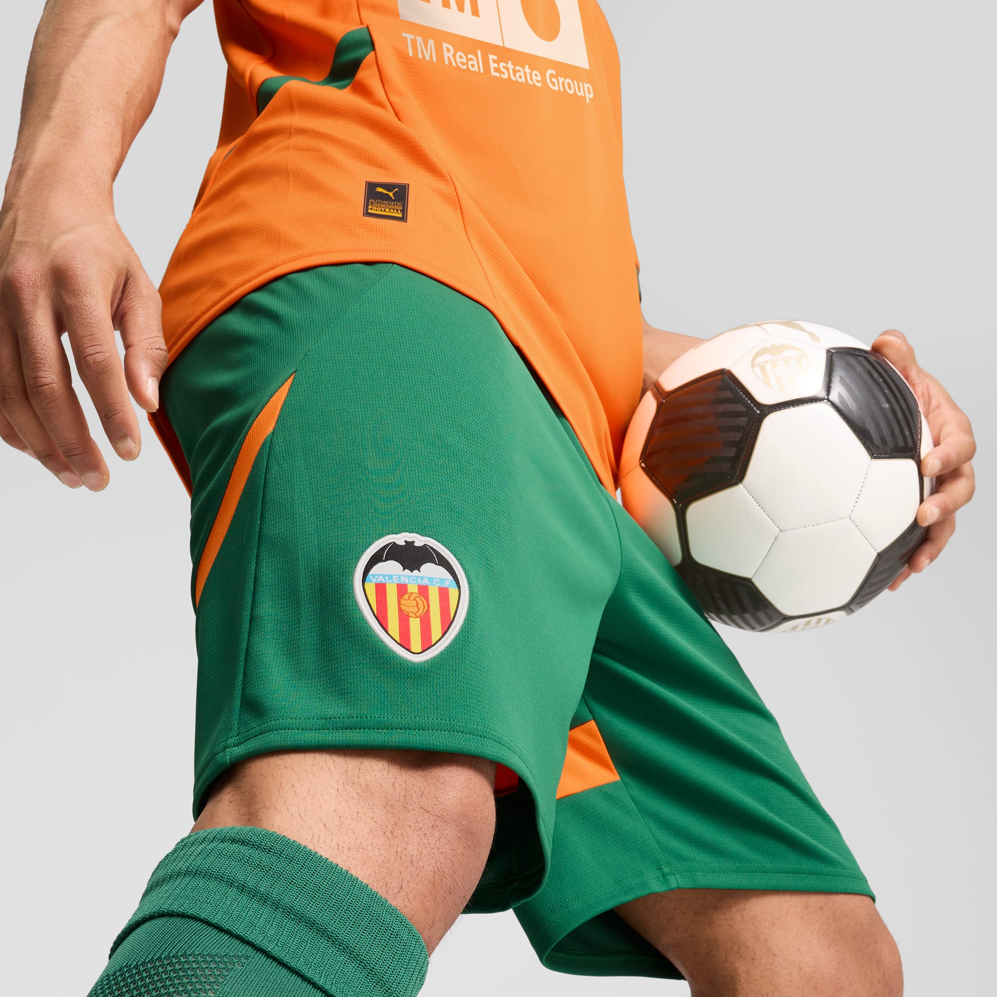 Valencia CF 24/25 Shorts Men, Vine-Rickie Orange, large