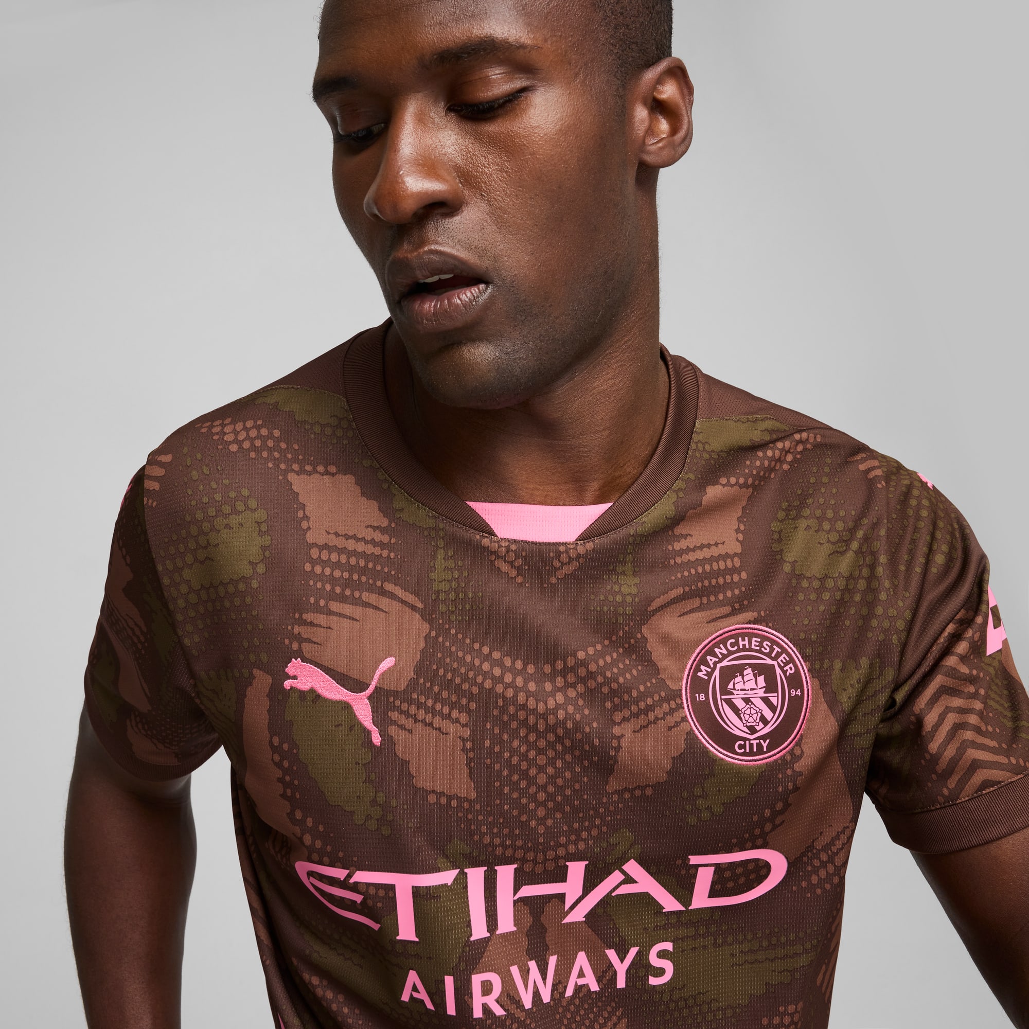 Man city new goalkeeper kit online