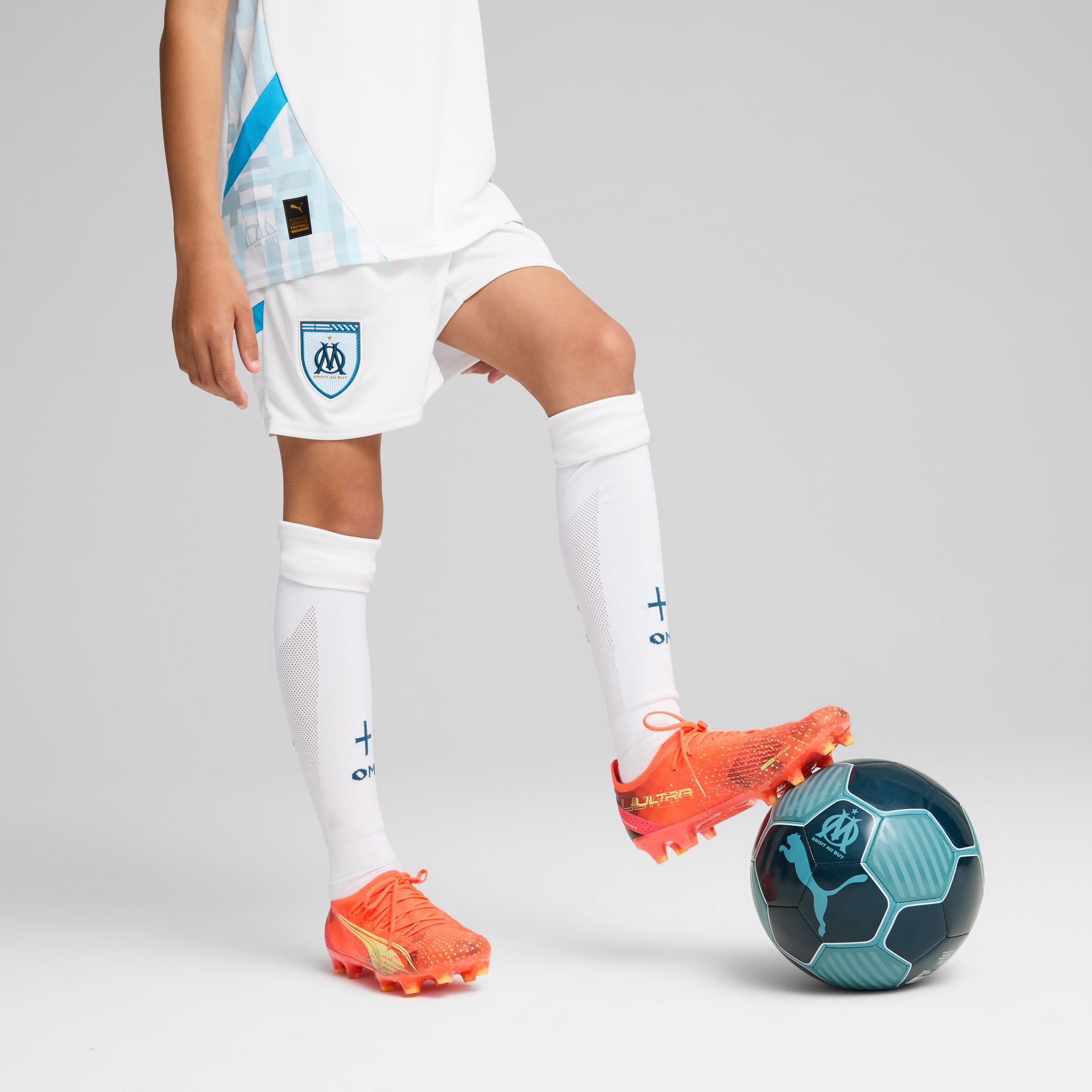 Olympique de Marseille 24/25 Shorts Youth, PUMA White-Bleu Azur, large