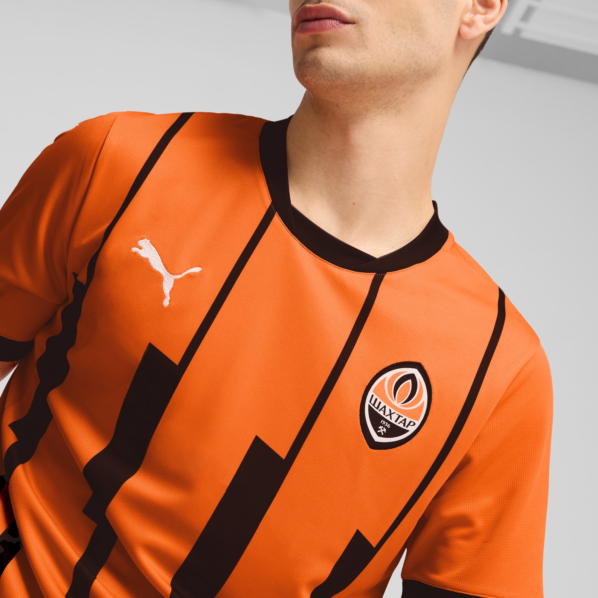 FC Shakhtar Donetsk 24/25 Home Jersey Men, Rickie Orange-PUMA Black, large
