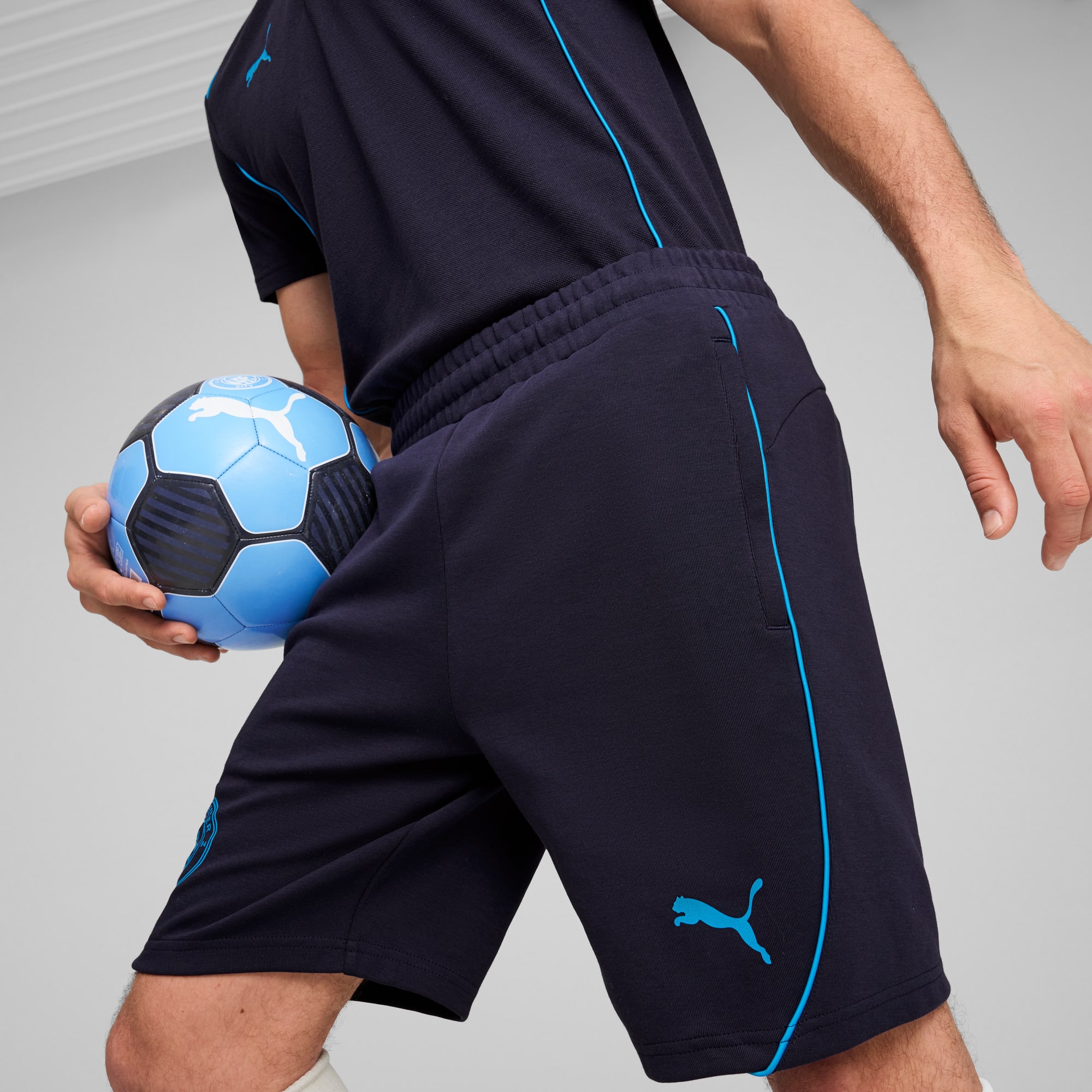 Manchester City Casuals Shorts Men, New Navy-Magic Blue, large