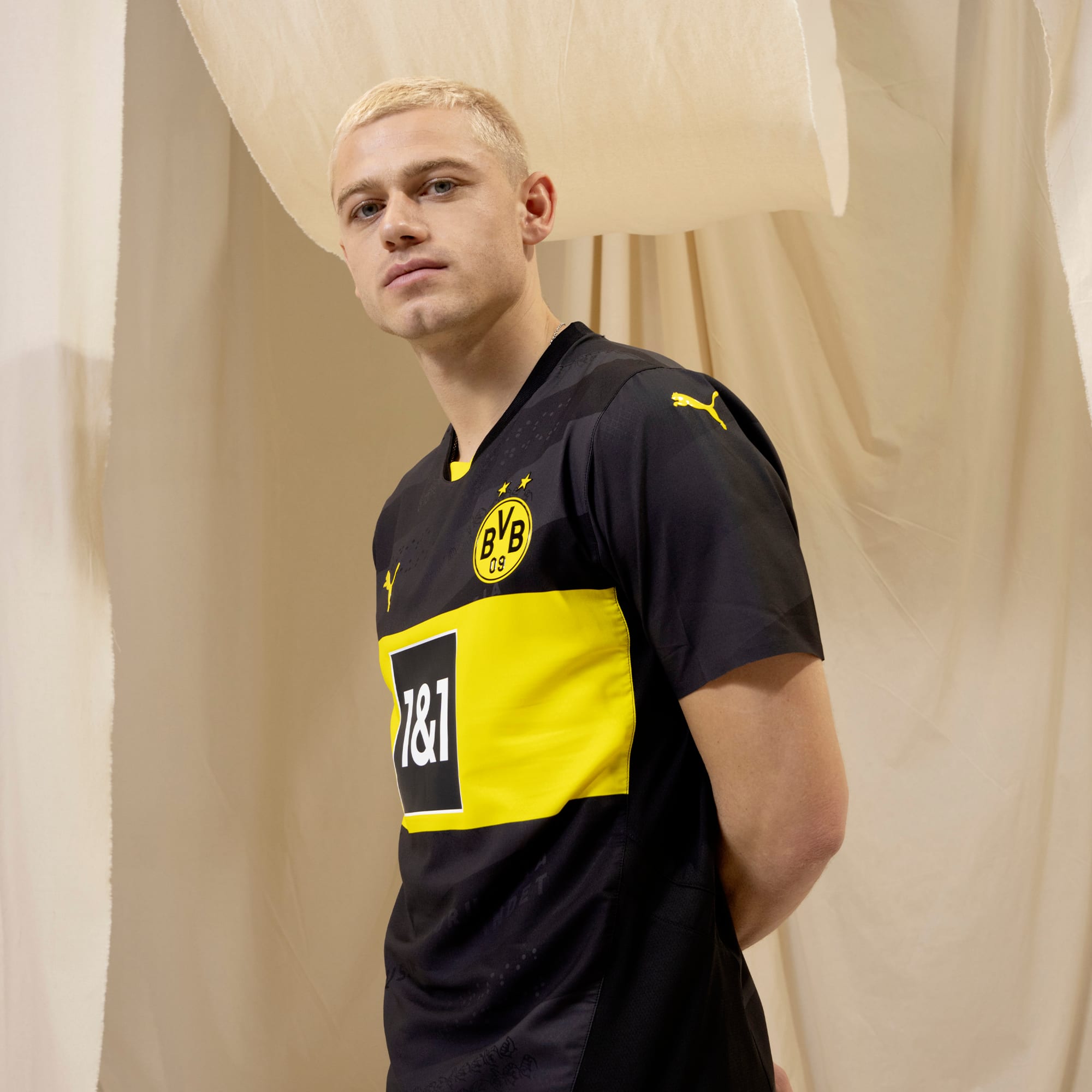 Borussia Dortmund 24 25 Authentic Auswartstrikot Herren