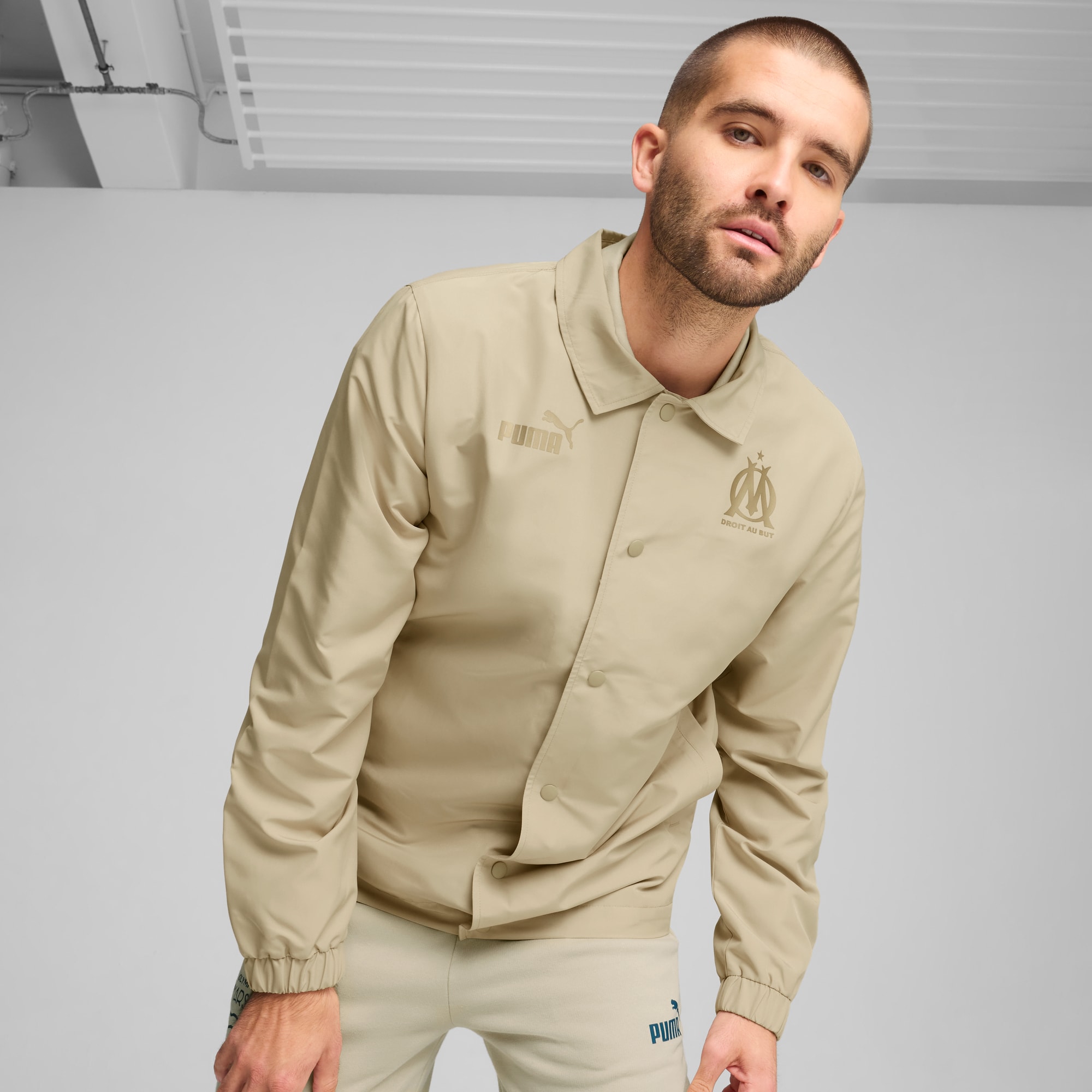 Olympique de Marseille ftblCULTURE+ Coach Jacket Men, Prairie Tan-PUMA Gold, large