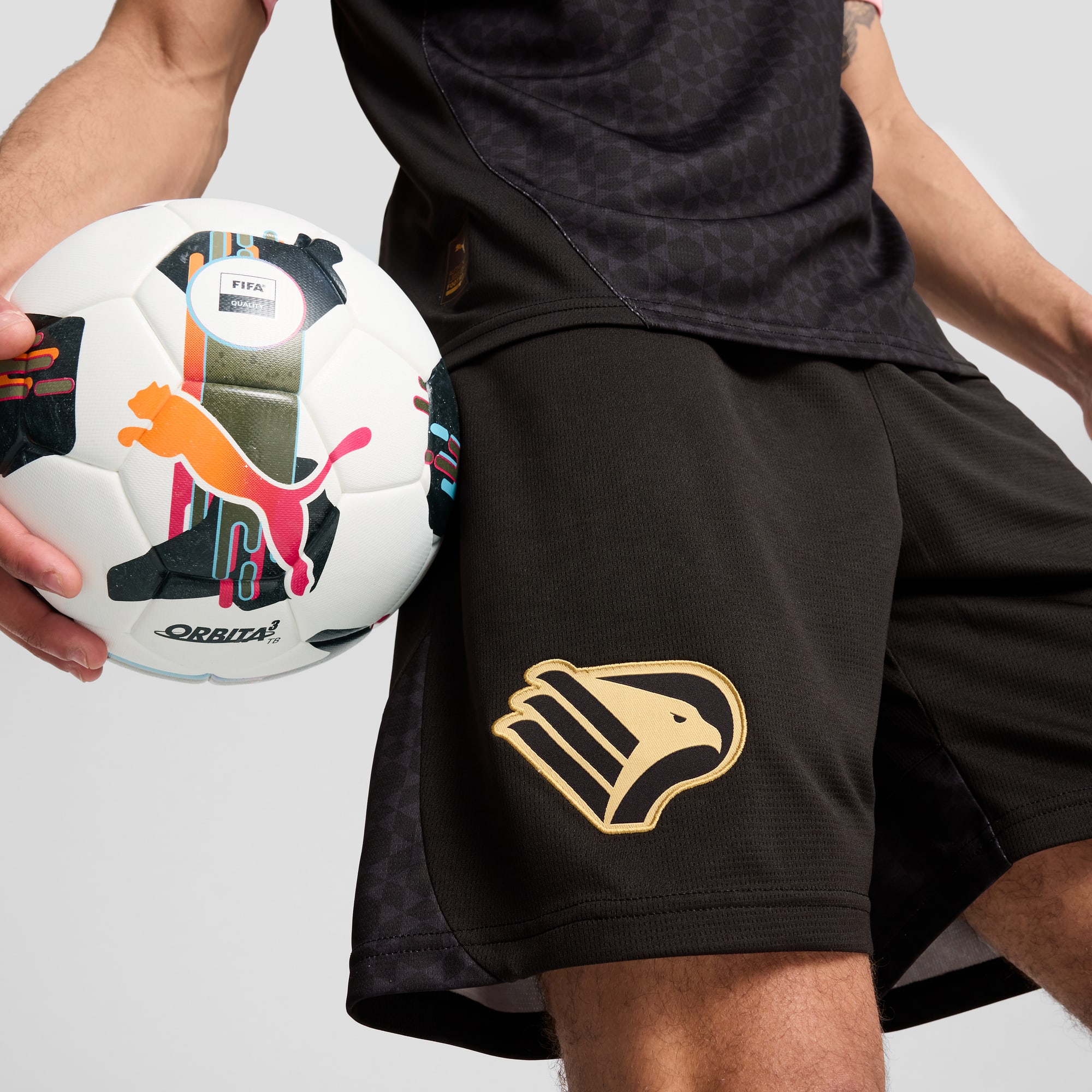 Short Away 24/25 Palermo F.C. Homme, PUMA Black-PUMA Gold, large