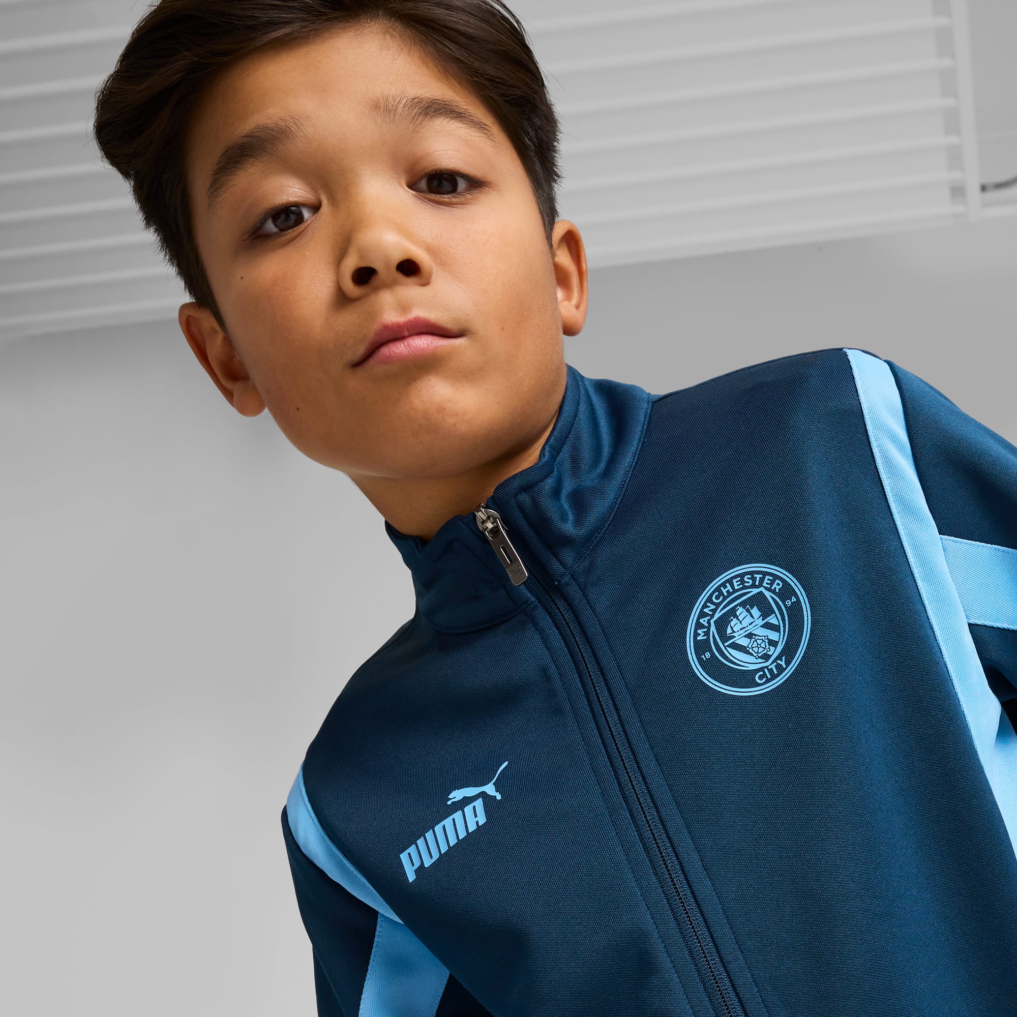 Manchester City ftblNRGY+ jack voor jongeren, Marine Blue-Blazing Blue, large