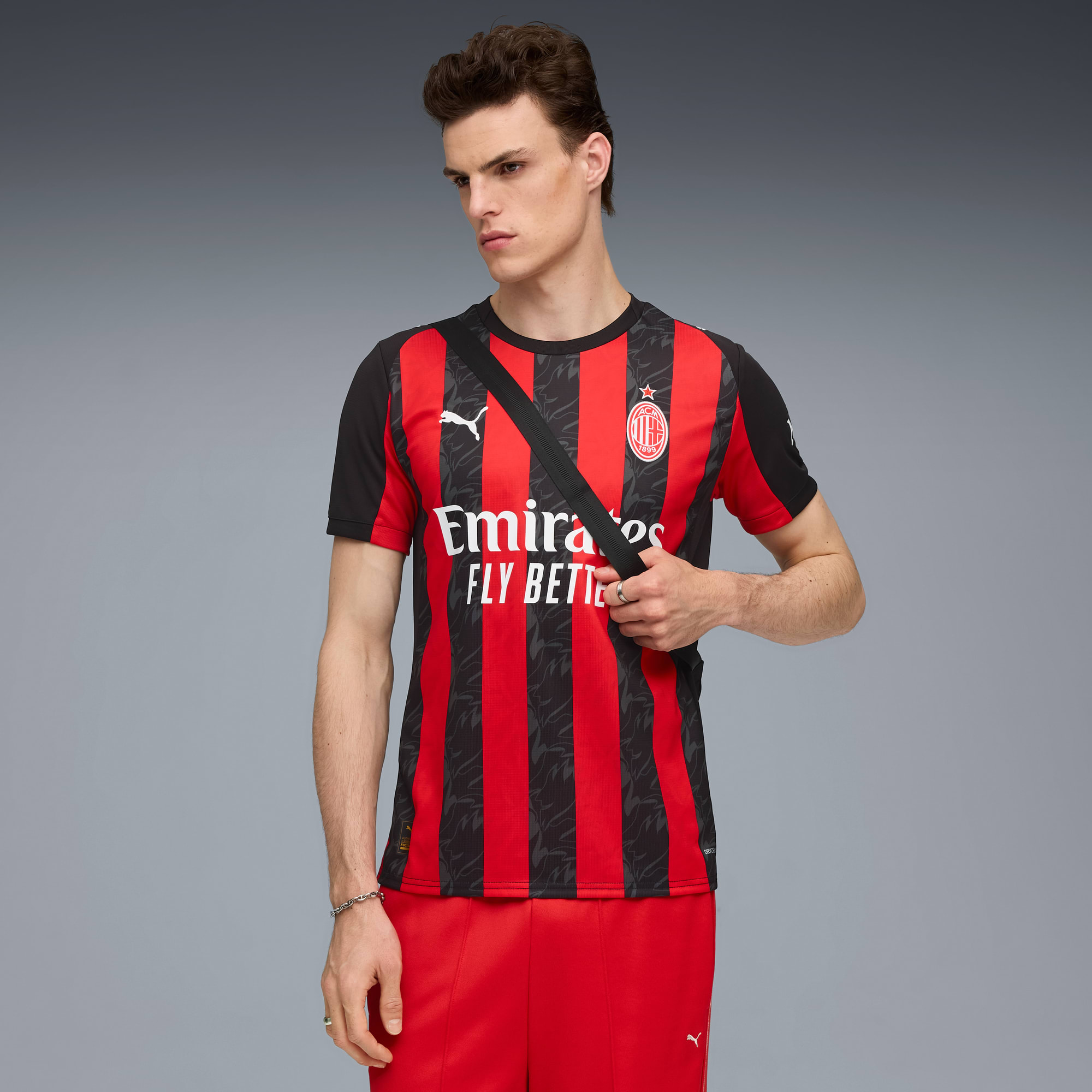 福袋 Jersey Home 25/26 Milan AC Men PUMA | ウェア
