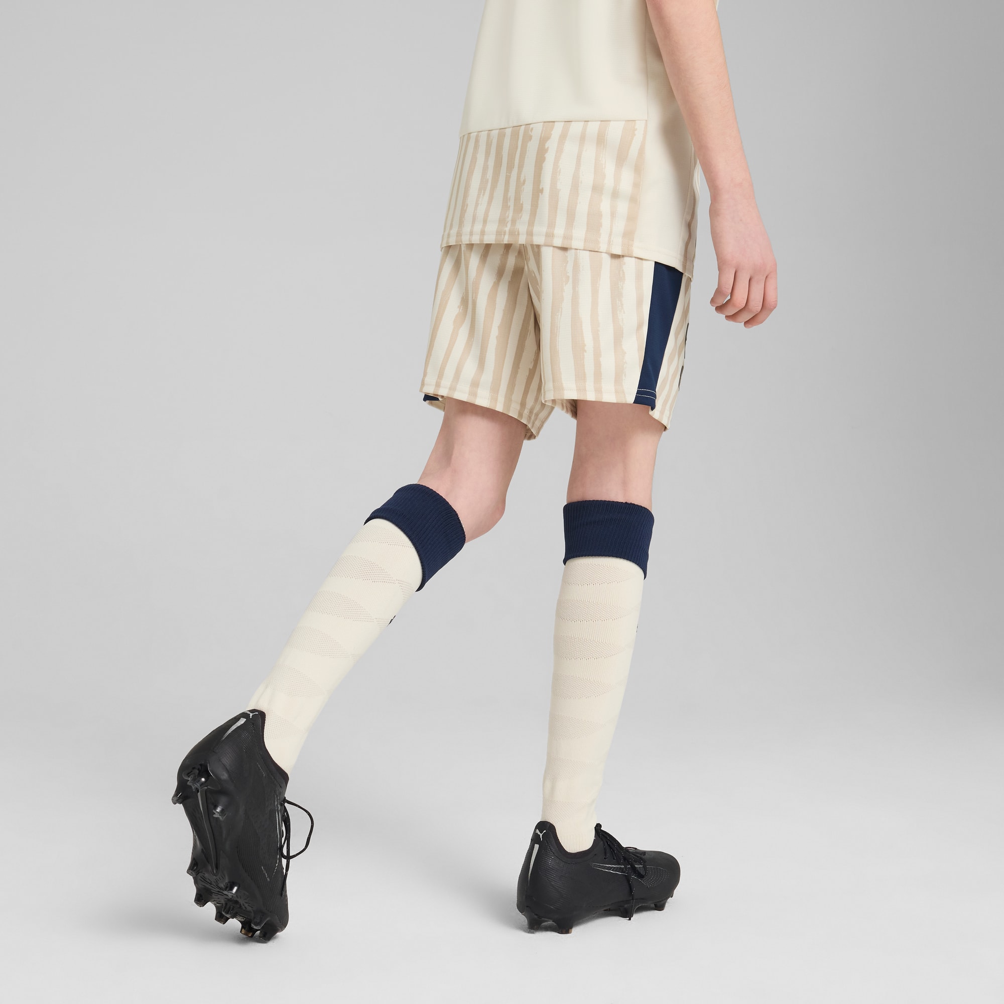 KIDSUPER x AL-HILAL SFC Shorts Teenager, Alpine Snow-Club Navy, large
