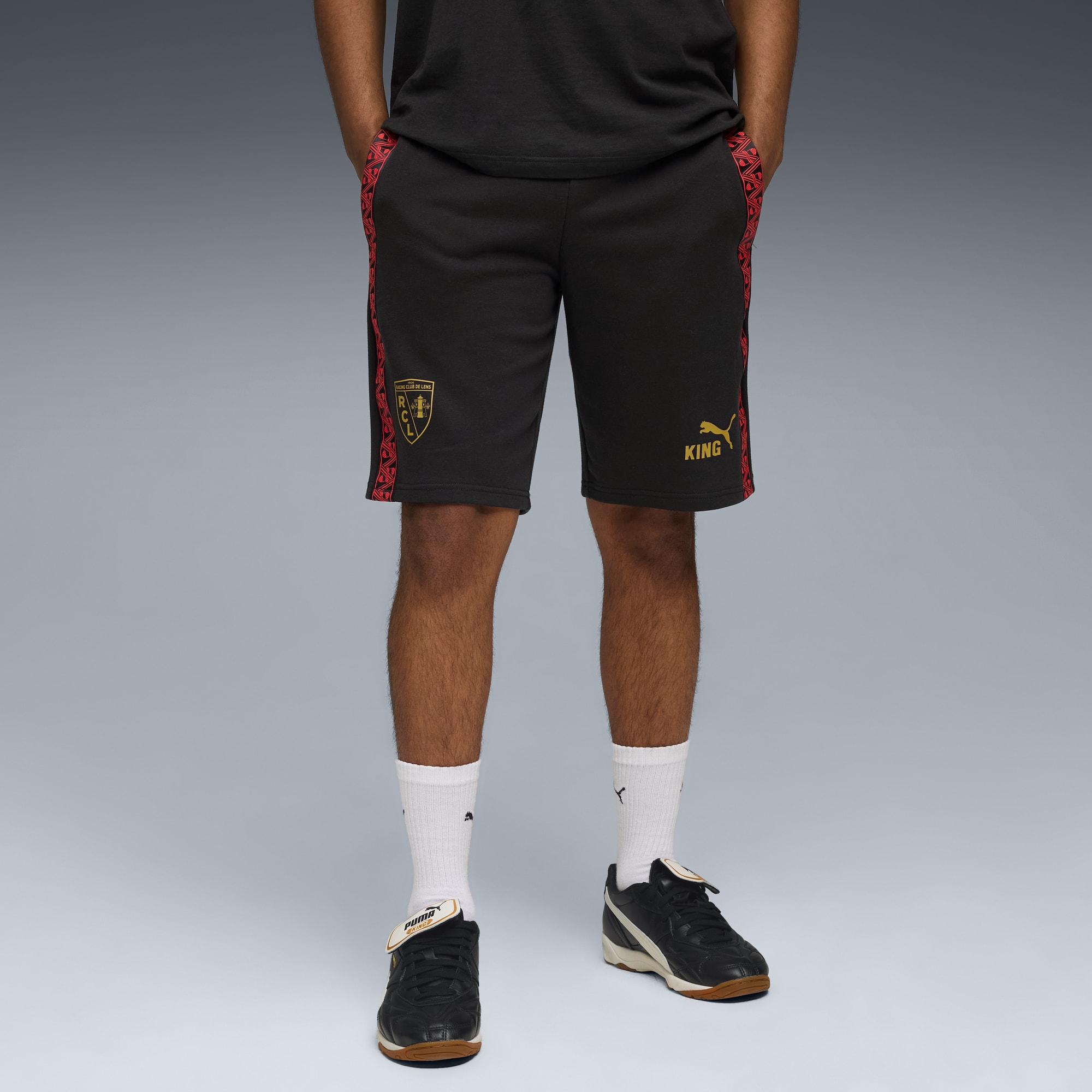 Short molletonné KING RC Lens Homme, PUMA Black-Matte Gold, large