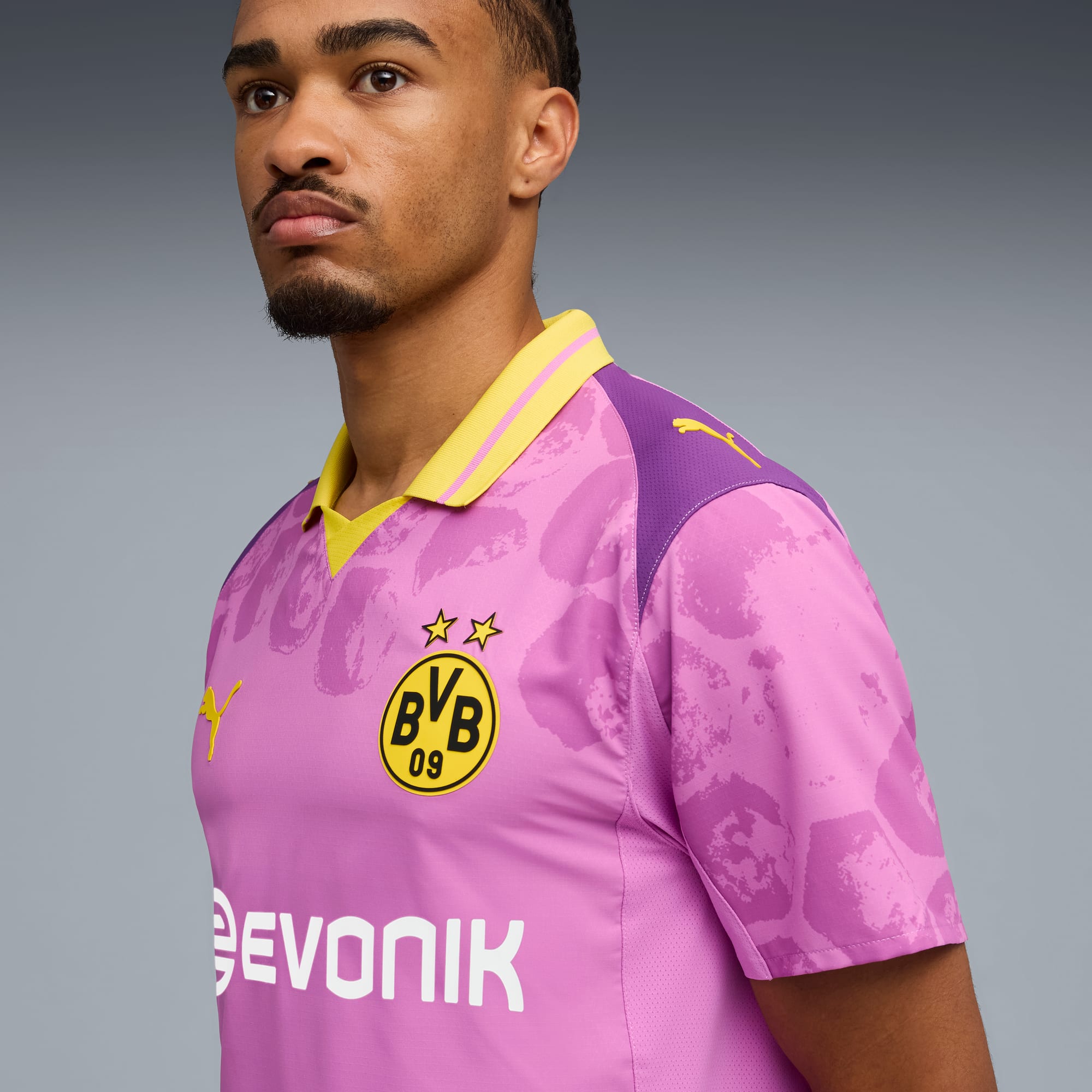 KIDSUPER x BORUSSIA DORTMUND Authentic Jersey Men, Mauve Pop-Faster Yellow, large