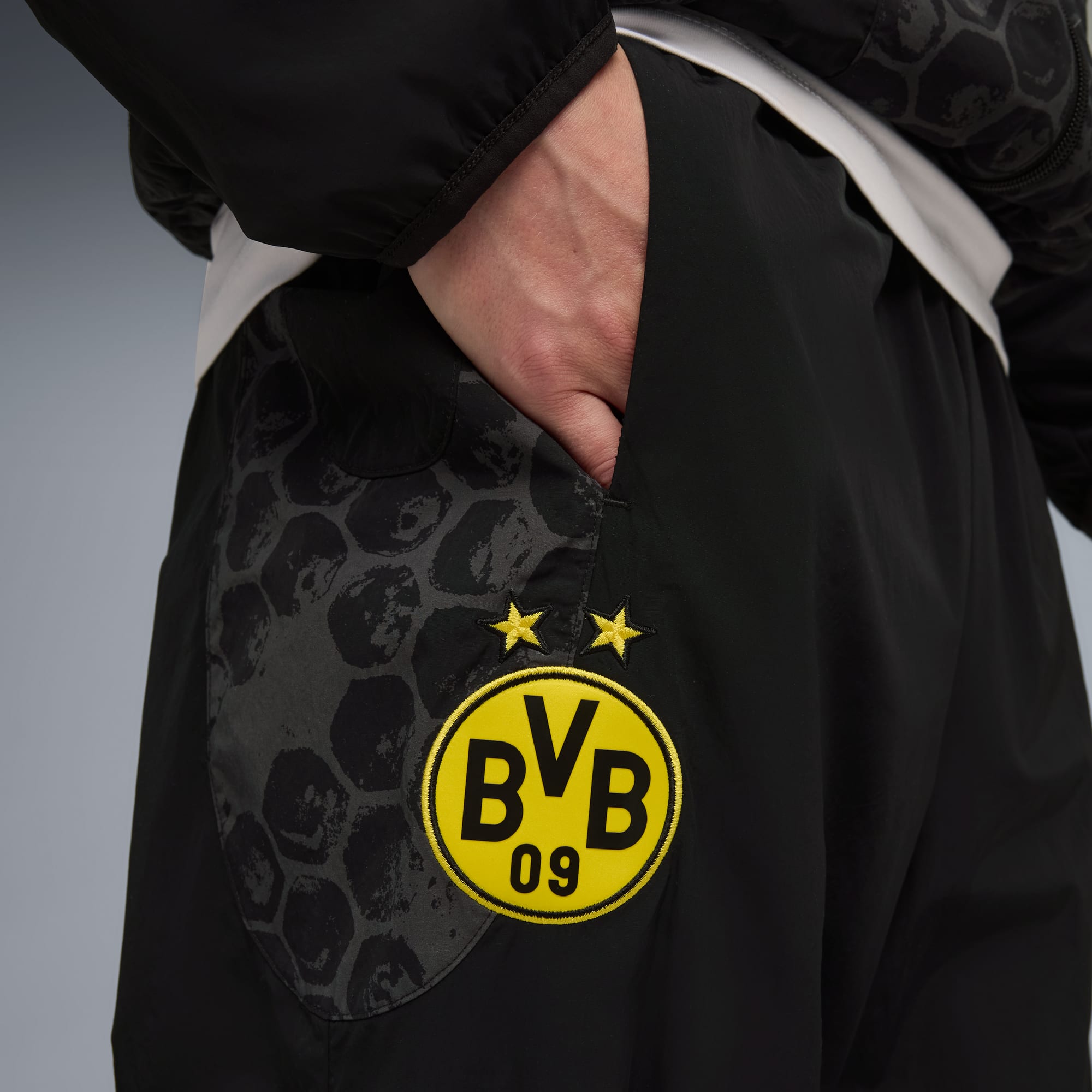 Pantalon de voyage KIDSUPER x BORUSSIA DORTMUND Homme, PUMA Black-Faster Yellow, large