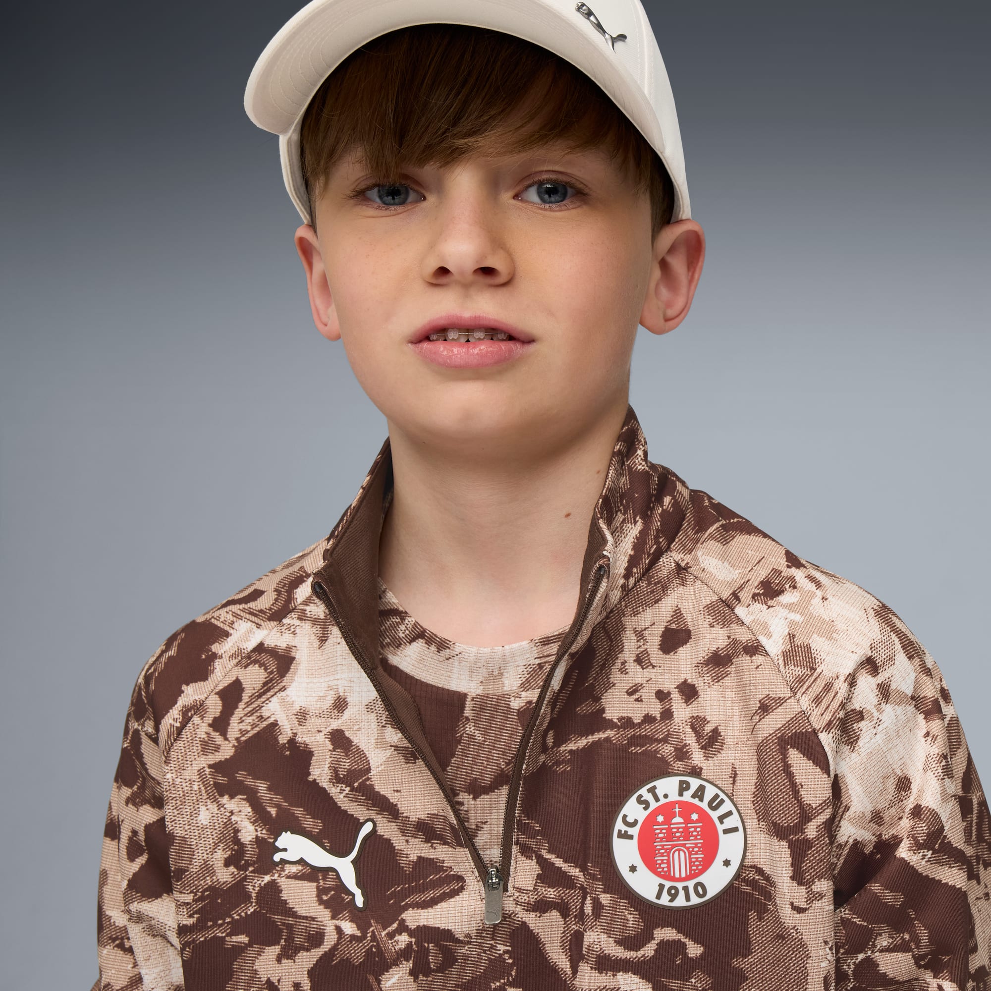 Maglia pre-partita con zip corta FC St. Pauli per ragazzi, Espresso Brown-PUMA White, large
