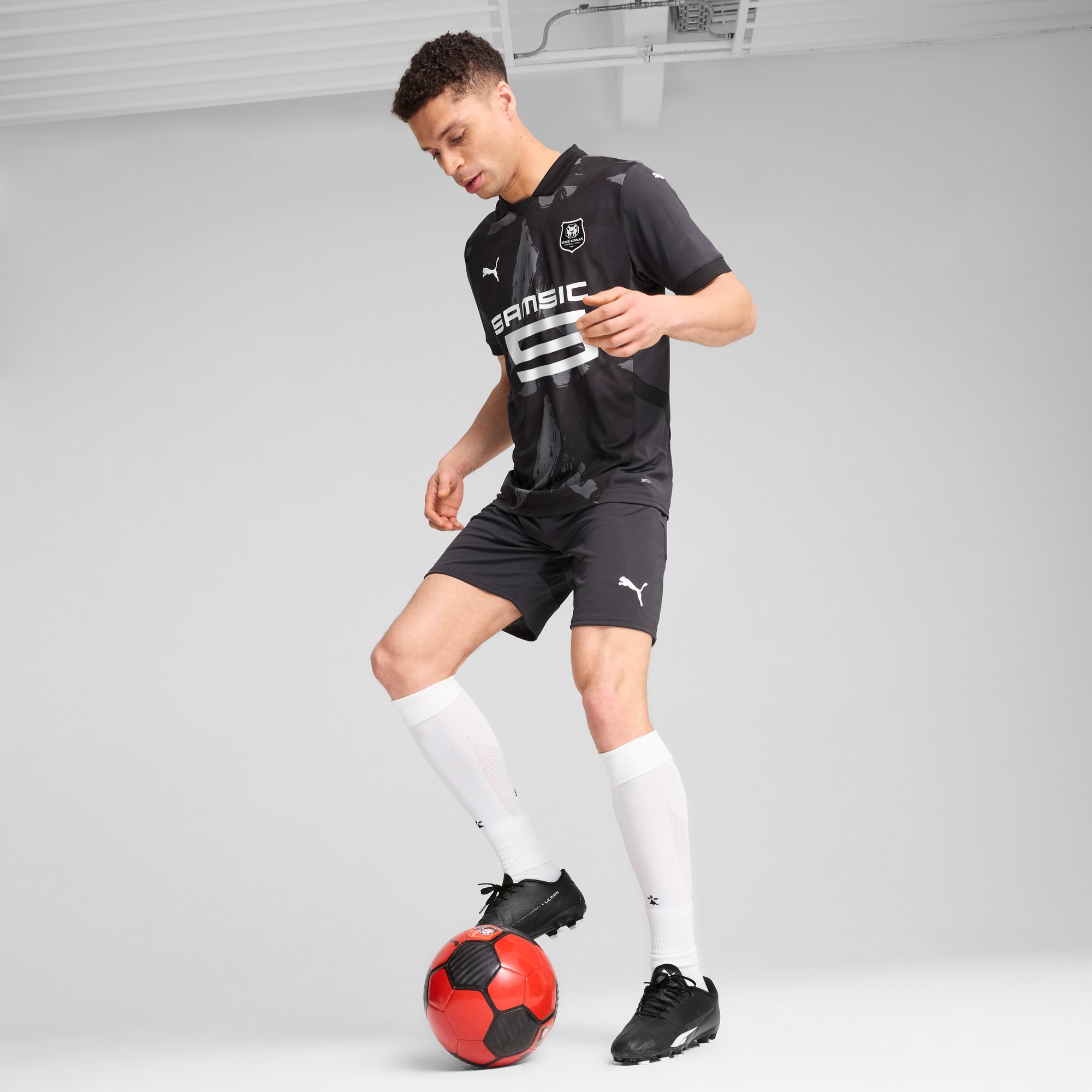 Stade Rennais F.C. 24/25 Third Jersey Men | | PUMA