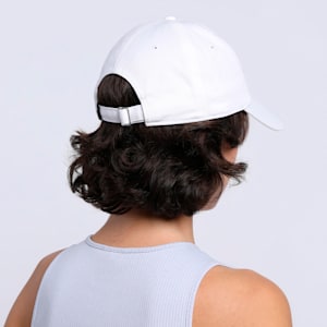 WARDROBE Essentials GRAPHIC Dad Cap, PUMA White, extralarge-IND