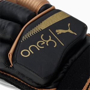 one8 1.2 Cricket Batting Gloves, PUMA Black, extralarge-IND
