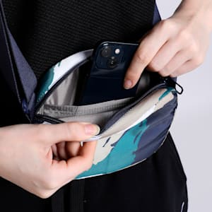 Core Pop Women's Cross Body Bag, Club Navy-Sand Dune-AOP, extralarge-IND