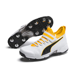 PUMA 19.1 Bowling  Cricket Shoes, Puma White-Puma Black-Orange Alert