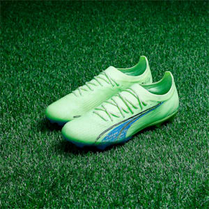 Buy Men's Football Shoes & Boots Online At 50% Off