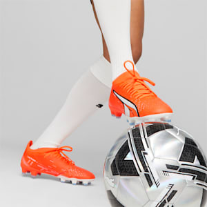 ULTRA Match FG/AG Football Boots Women, Ultra Orange-PUMA White-Blue Glimmer