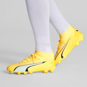 Tacos de fútbol ULTRA PRO FG/AG para hombre, Yellow Blaze-PUMA White-PUMA Black, extralarge