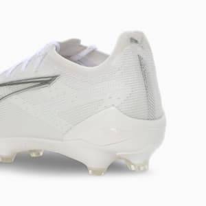 ULTRA 5 ULTIMATE FG Football Boots, PUMA White-PUMA White, extralarge-IND