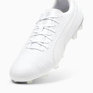 メンズ キング アルティメット HG サッカースパイク, PUMA White-PUMA Silver, extralarge-JPN