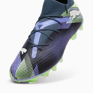 Tacos de fútbol FUTURE 7 PLAY FG/AG, Gray Skies-PUMA White-Fizzy Apple, extralarge