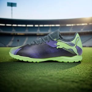 FUTURE 7 PLAY TT Football Boots, Gray Skies-Elektro Purple-Fizzy Apple-PUMA White, extralarge-IND