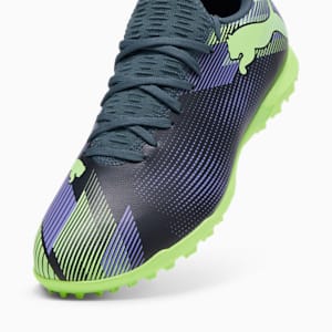 FUTURE 7 PLAY TT Unisex Football Boots, Gray Skies-Elektro Purple-Fizzy Apple-PUMA White, extralarge-IND