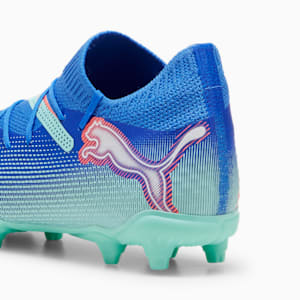 Chaussures de soccer à crampons pour terrain dur/terrain artificiel FUTURE 7 PRO Enfant et adolescent, Bluemazing-PUMA White-Electric Peppermint, extralarge