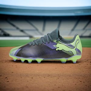 FUTURE 7 PLAY FG/AG Youth Football Boots, Gray Skies-Elektro Purple-Fizzy Apple-PUMA White, extralarge-IND