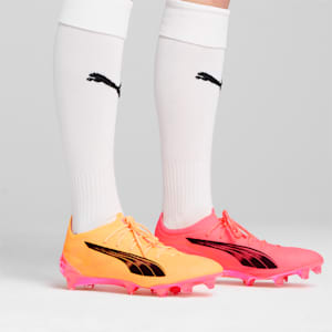 Tacos de fútbol para hombre ULTRA 5 ULTIMATE TRICKS Firm Ground, Sunset Glow-Sun Stream-PUMA Black, extralarge