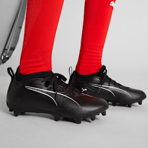 Tacos de fútbol ULTRA 5 MATCH FG/AG, PUMA Black-PUMA White, extralarge
