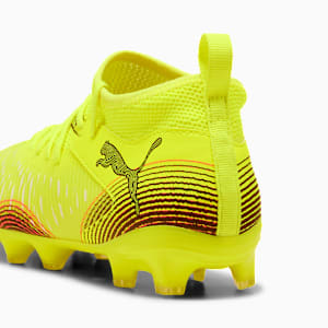 Tacos de fútbol para niños grandes suelo firme/artificial FUTURE 8 MATCH, Yellow Alert-PUMA Black-Sun Struck, extralarge