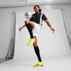 Tacos de fútbol FUTURE 8 PRO, Yellow Alert-PUMA Black-Sun Struck, extralarge